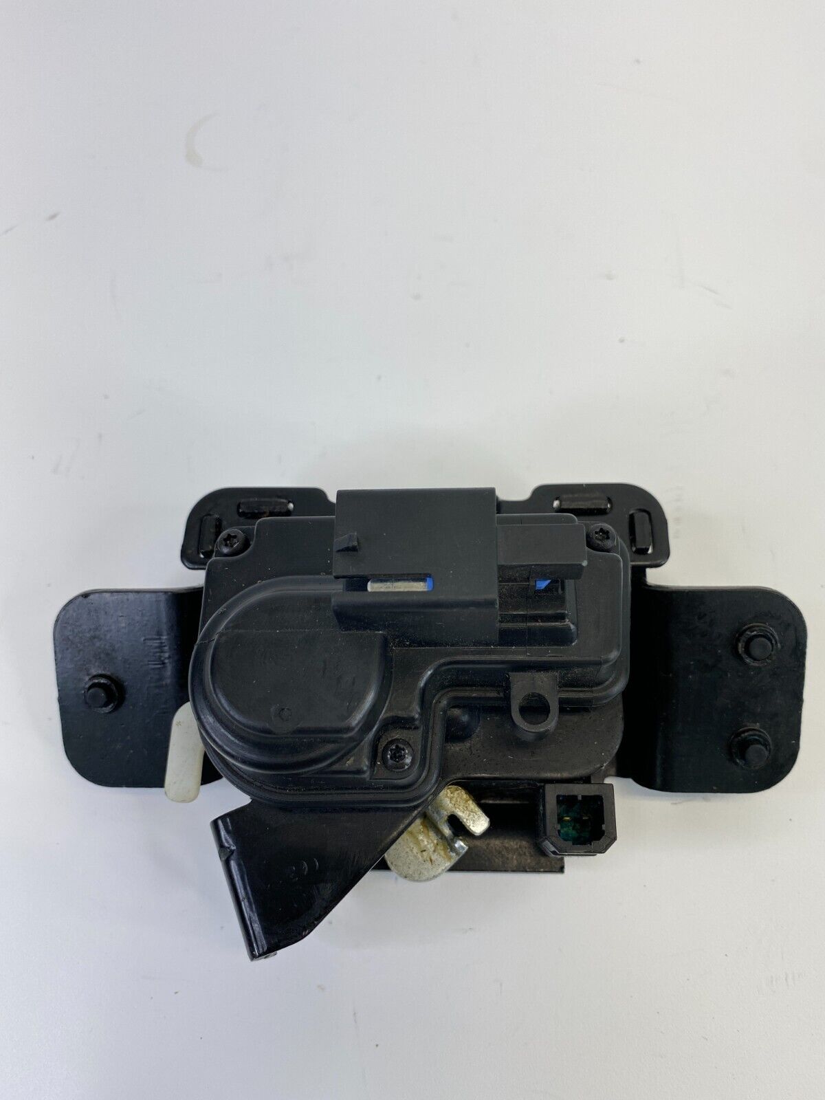 2007-2012 Dodge Caliber Rear Trunk Latch Liftgate Lock Release Actuator Assy OEM