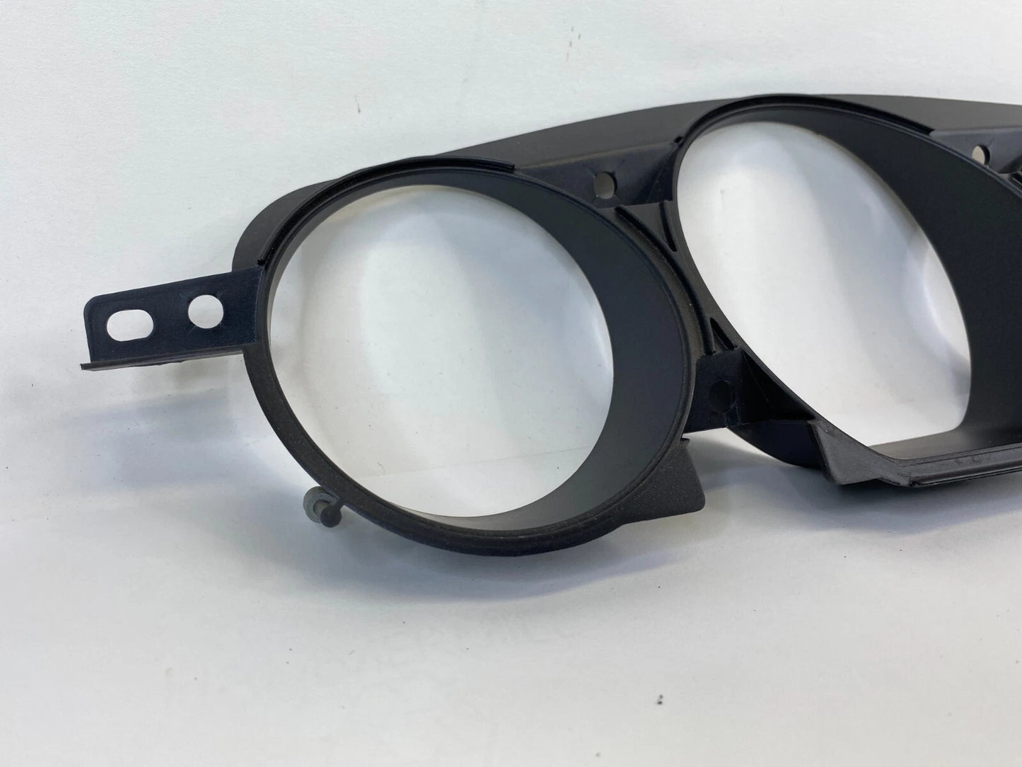 2006-2011 BUICK LUCERNE DASH INSTRUMENT PANEL SURROUND COVER TRIM BEZEL SP111182