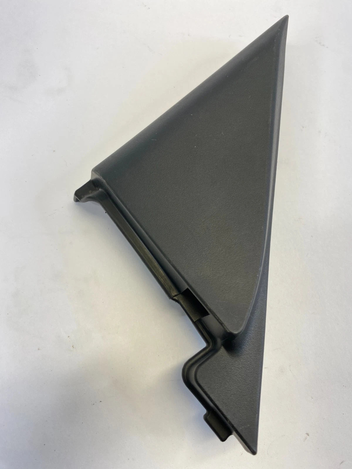 2001-2005 HONDA CIVIC SEDAN LEFT DRIVER INTERIOR MIRROR COVER CORNER TRIM