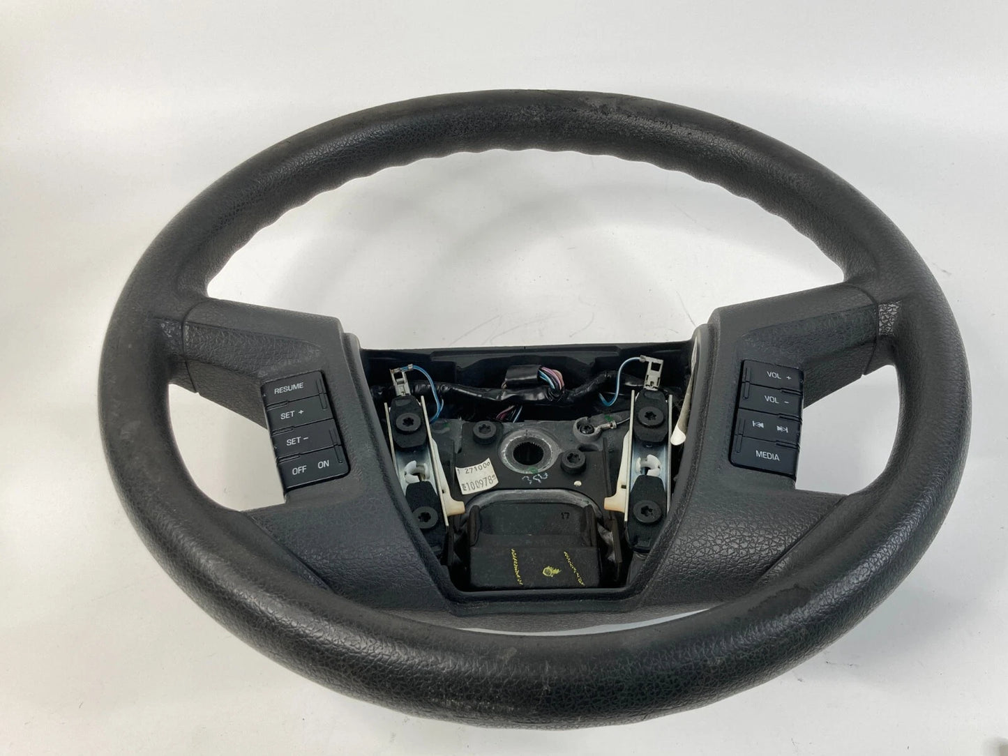 2006 2007 2008 FORD FUSION STEERING WHEEL W/ CRUISE CONTROL SWITCH OEM