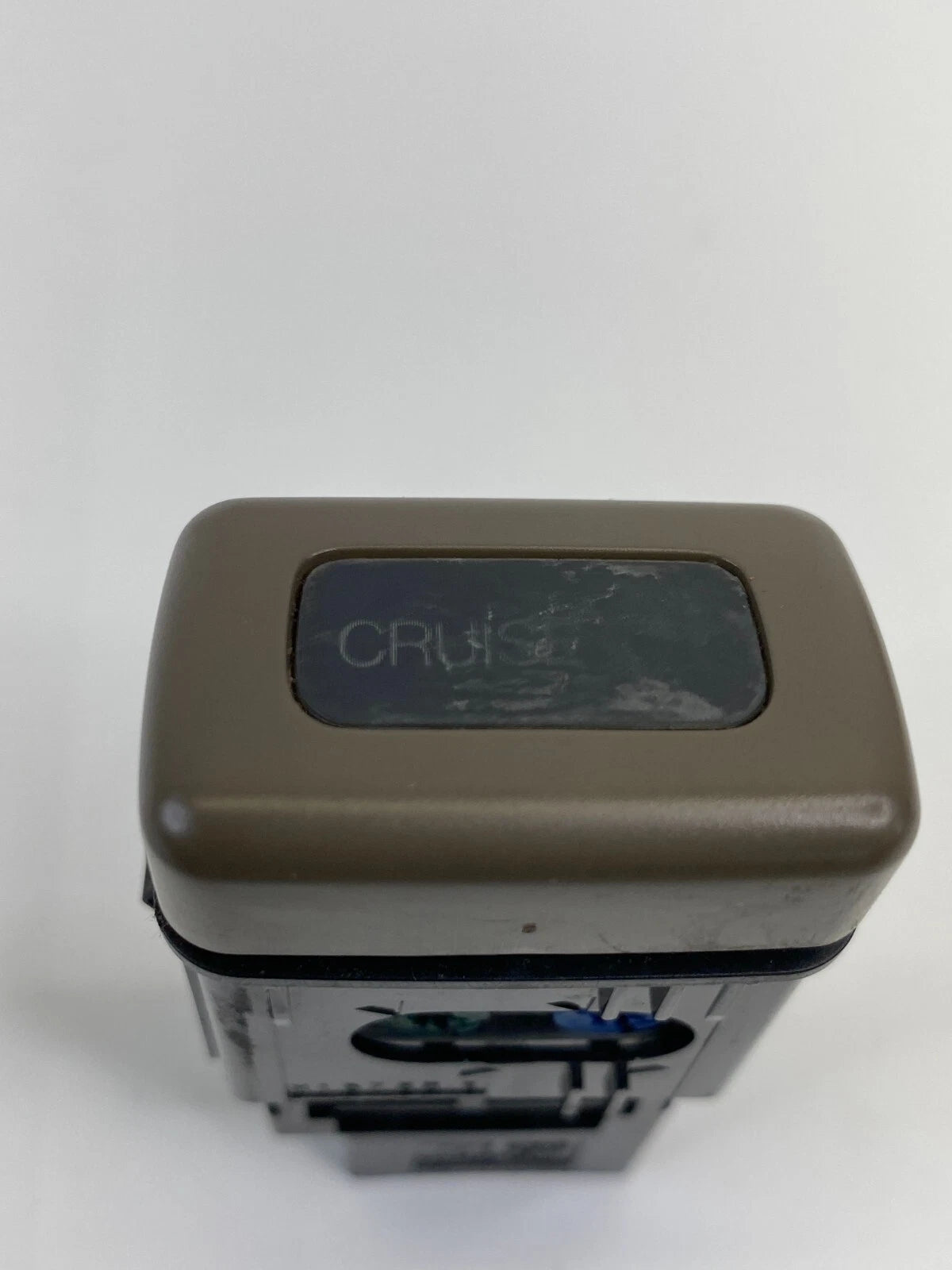 96 97 98 99 00 HONDA CIVIC DASH LEFT SIDE CRUISE CONTROL SWITCH BUTTON M15784