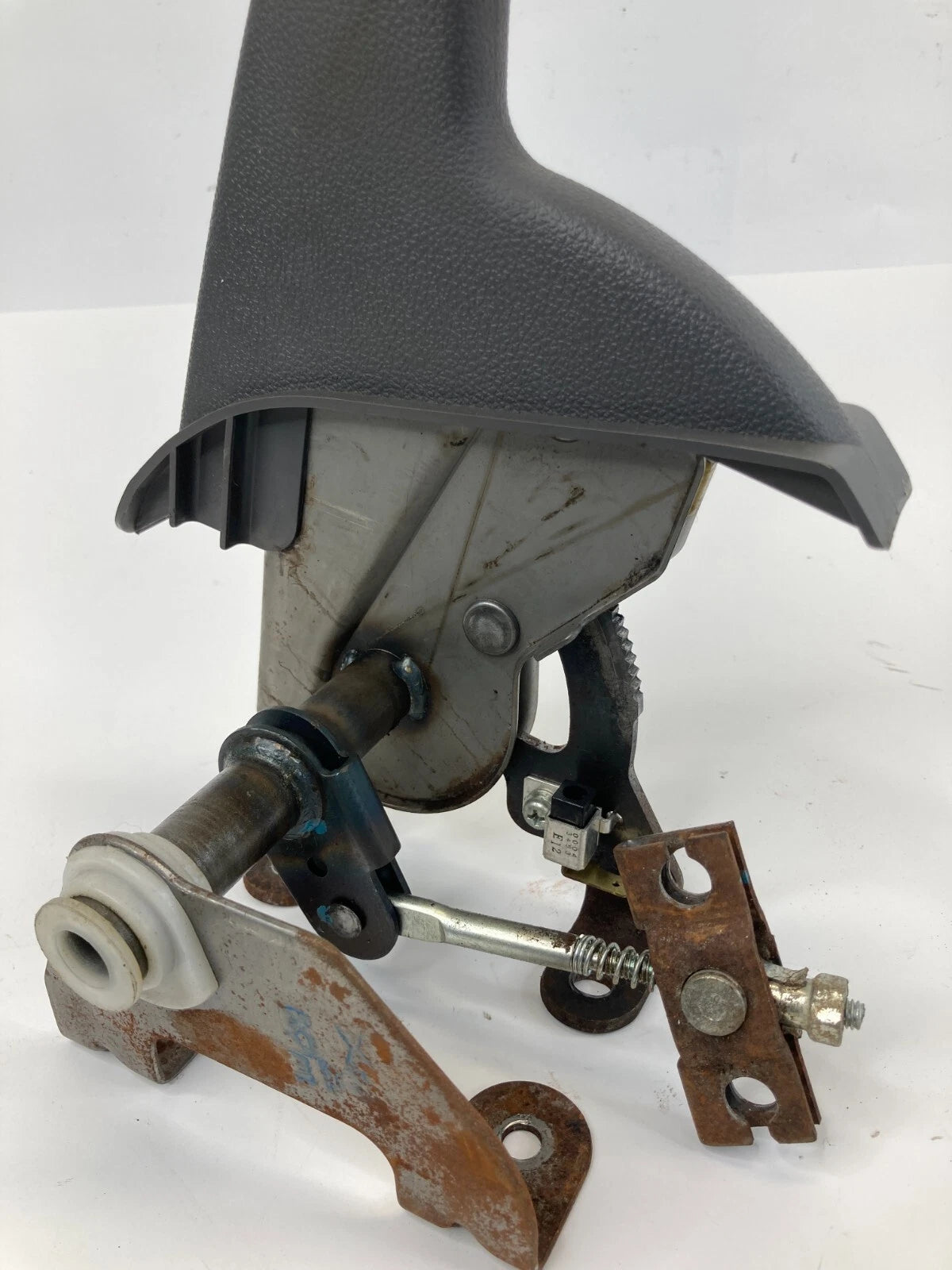 2006-2011 KIA RIO RIO5 EMERGENCY PARKING BRAKE HANDLE LEVER ASSEMBLY OEM