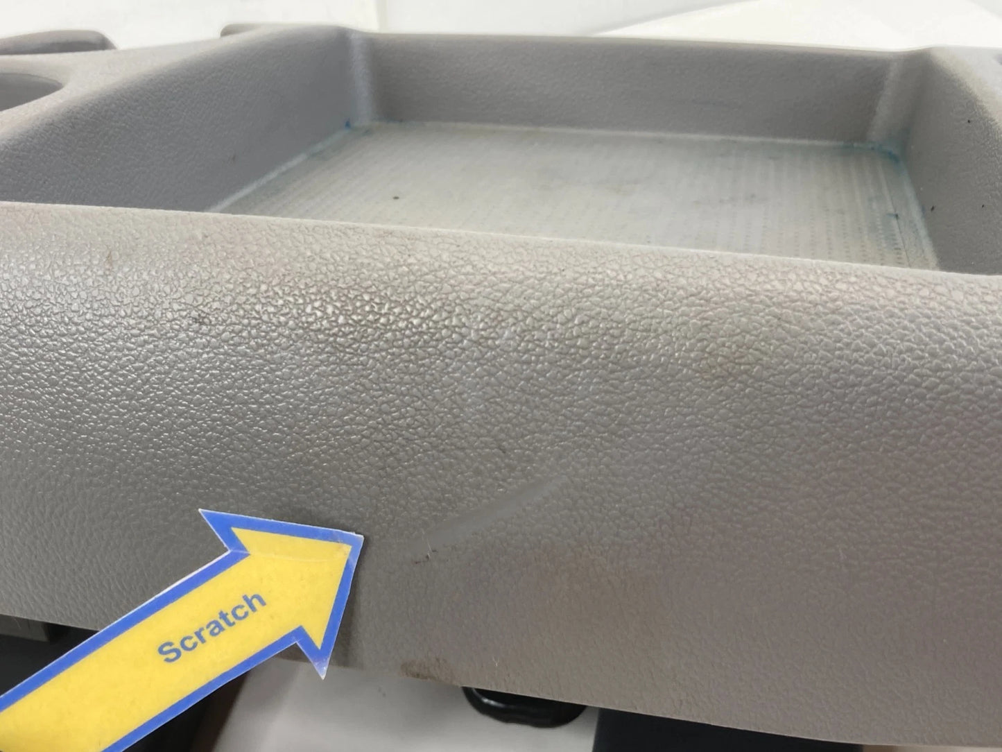 2006-2012 KIA SEDONA FRONT CENTER FOLDING CONSOLE CUP HOLDER TRAY TABLE OEM