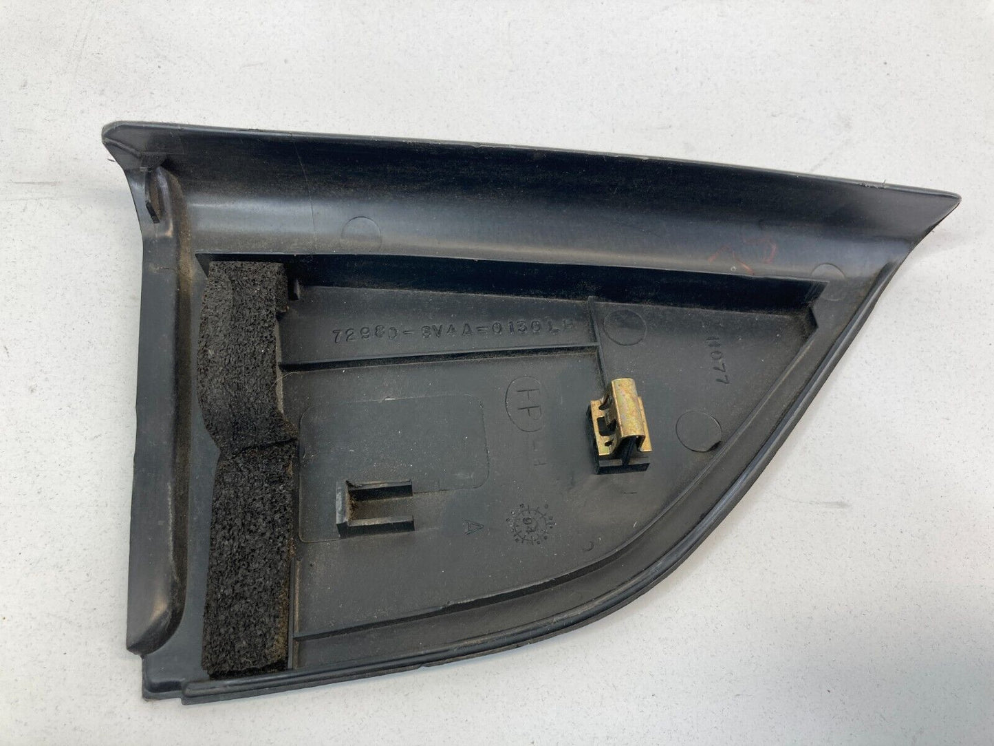 1994-1997 Honda Accord Rear Left Driver Side Door Inner Corner Cover 72980-SV4A