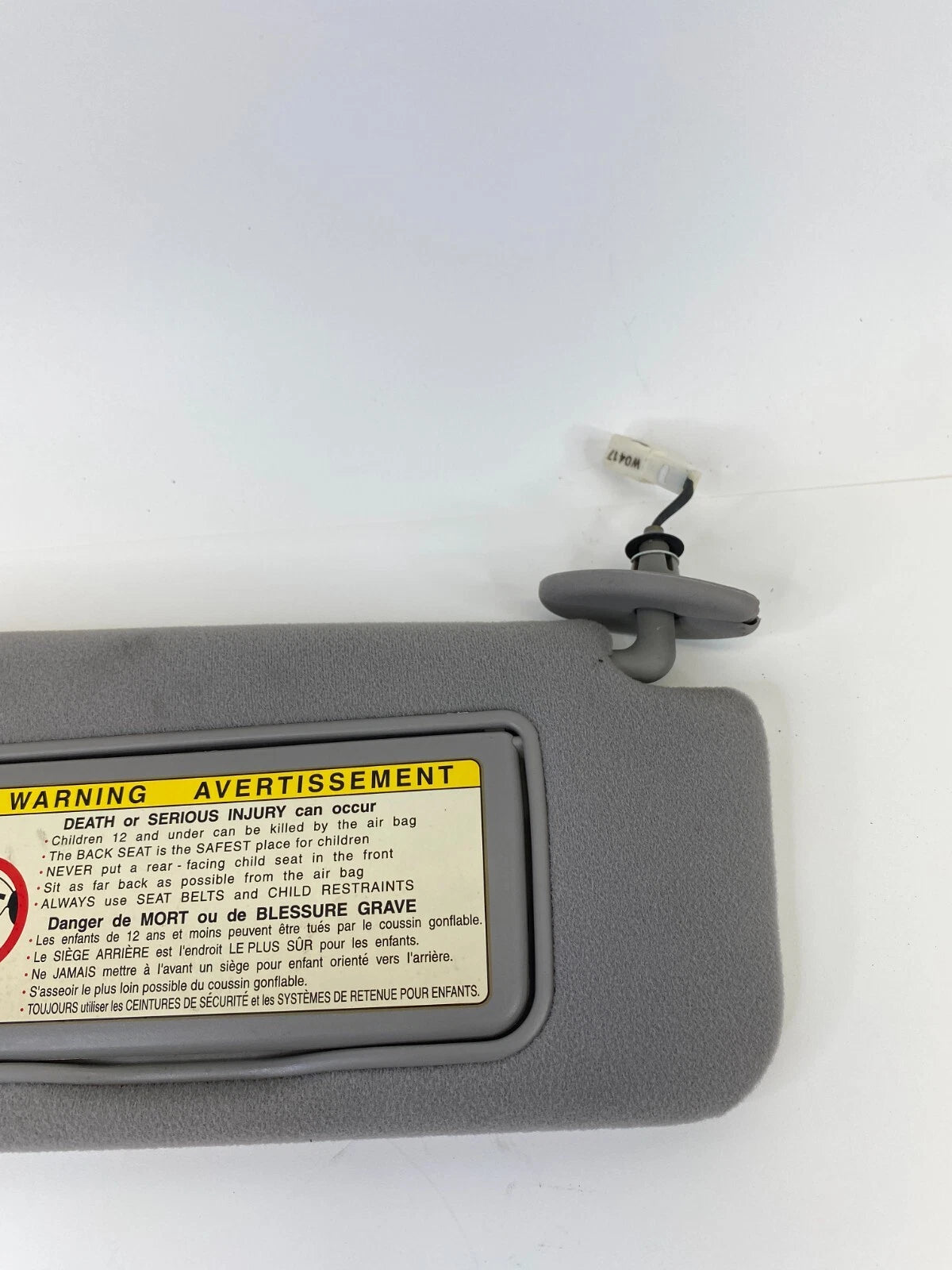 2002 2003 LEXUS ES300 PASSENGER RIGHT SUNVISOR SUN VISOR SHADE RH CLOTH GRAY OEM