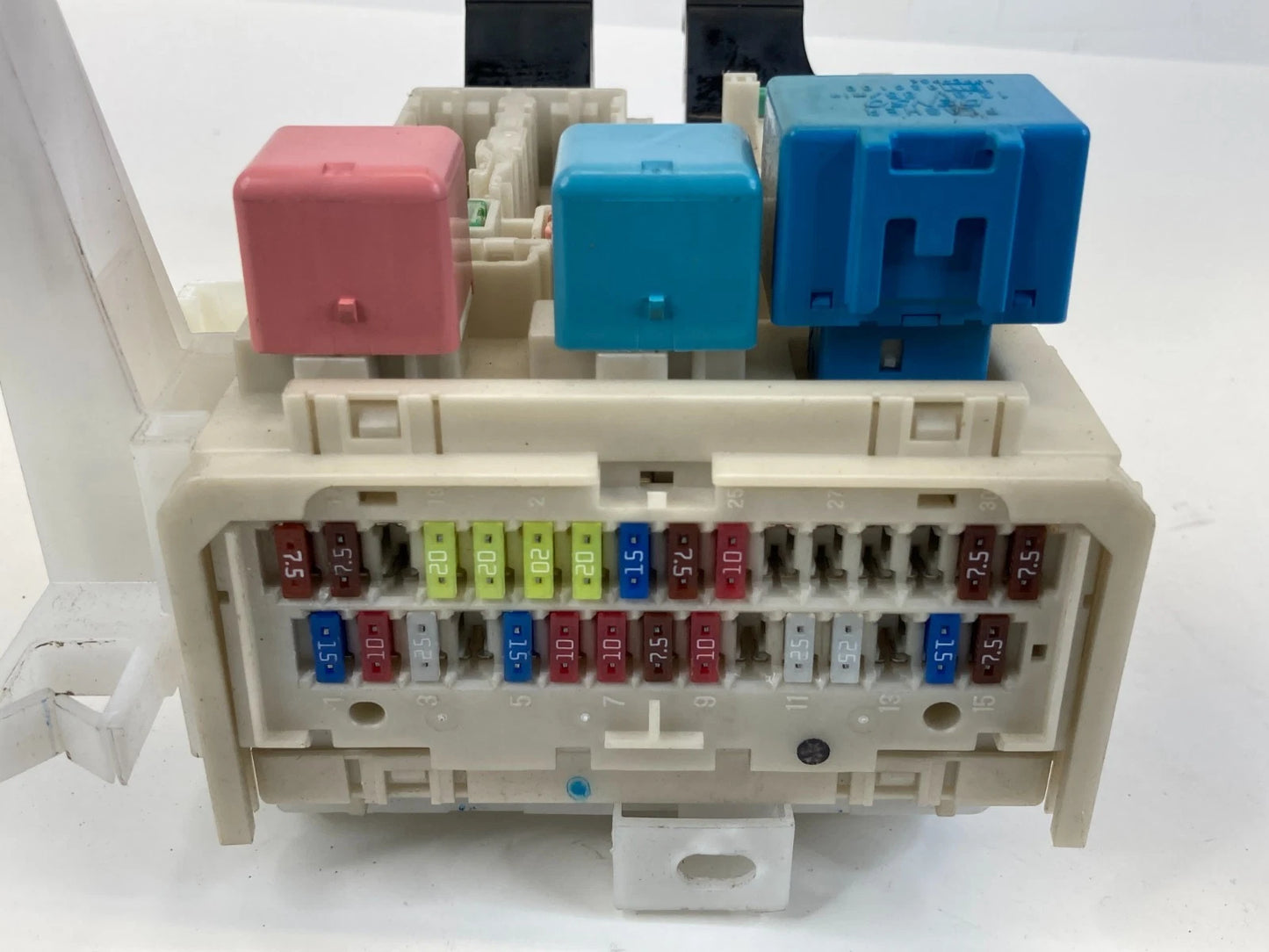 2012 2013 TOYOTA COROLLA INSTRUMENT PANEL FUSE RELAY JUNCTION BLOCK 82730-02210