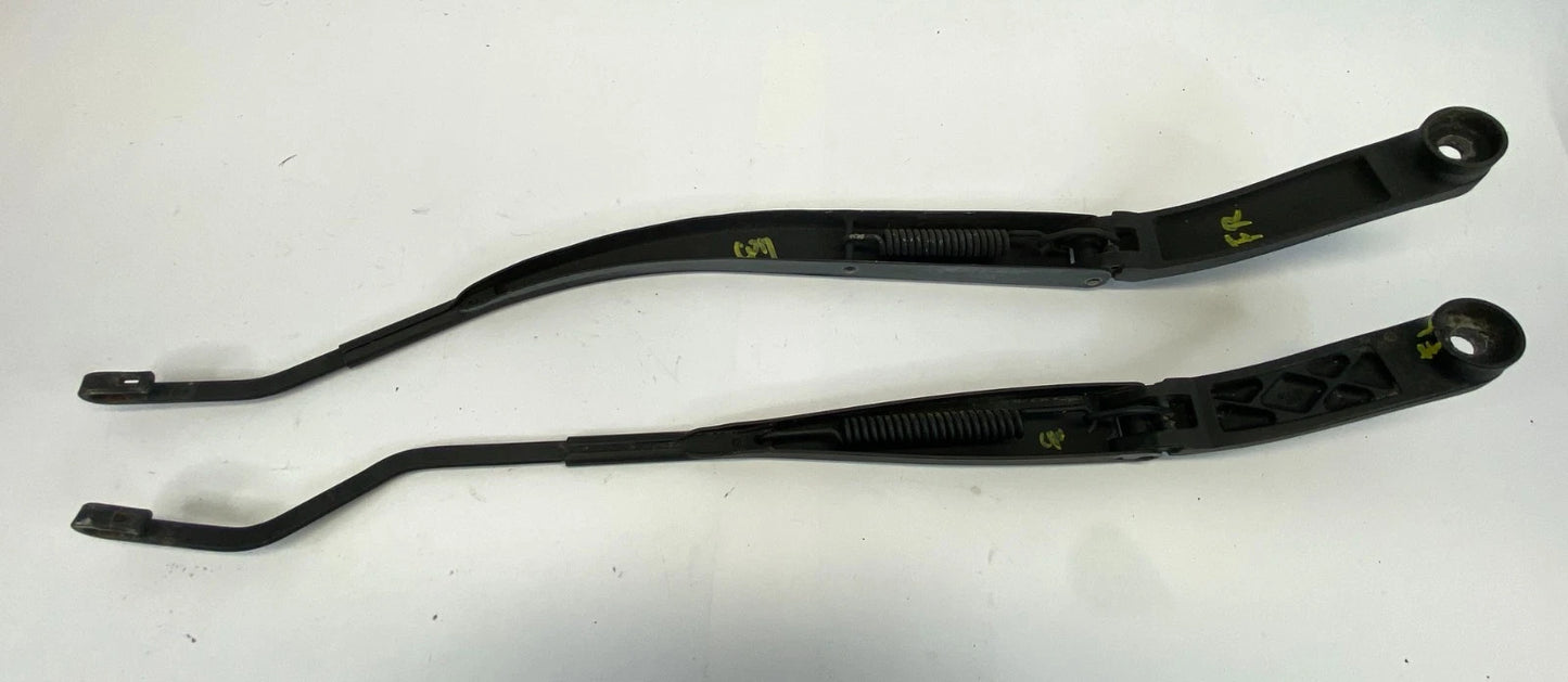 2010-2013 KIA SOUL FRONT WINDSHIELD WIPER ARMS PAIR SET LH RH ASSEMBLY OEM