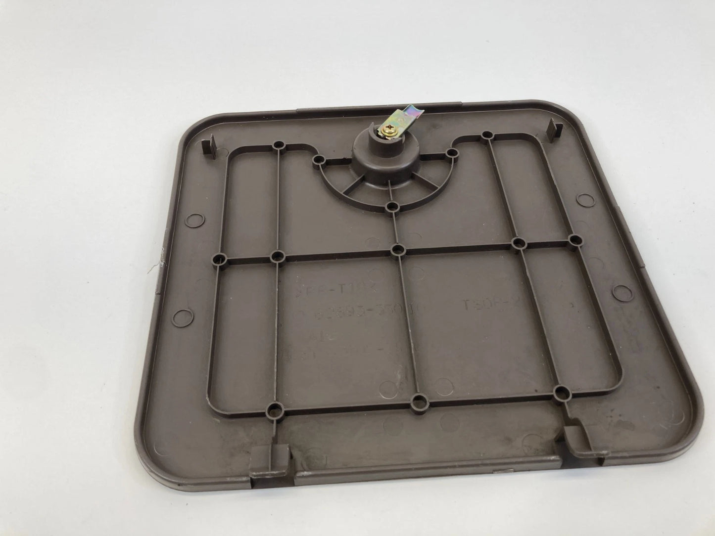 96-02 TOYOTA 4RUNNER REAR CARGO COMPARTMENT DOOR ACCESS PANEL 62693-35010 OEM