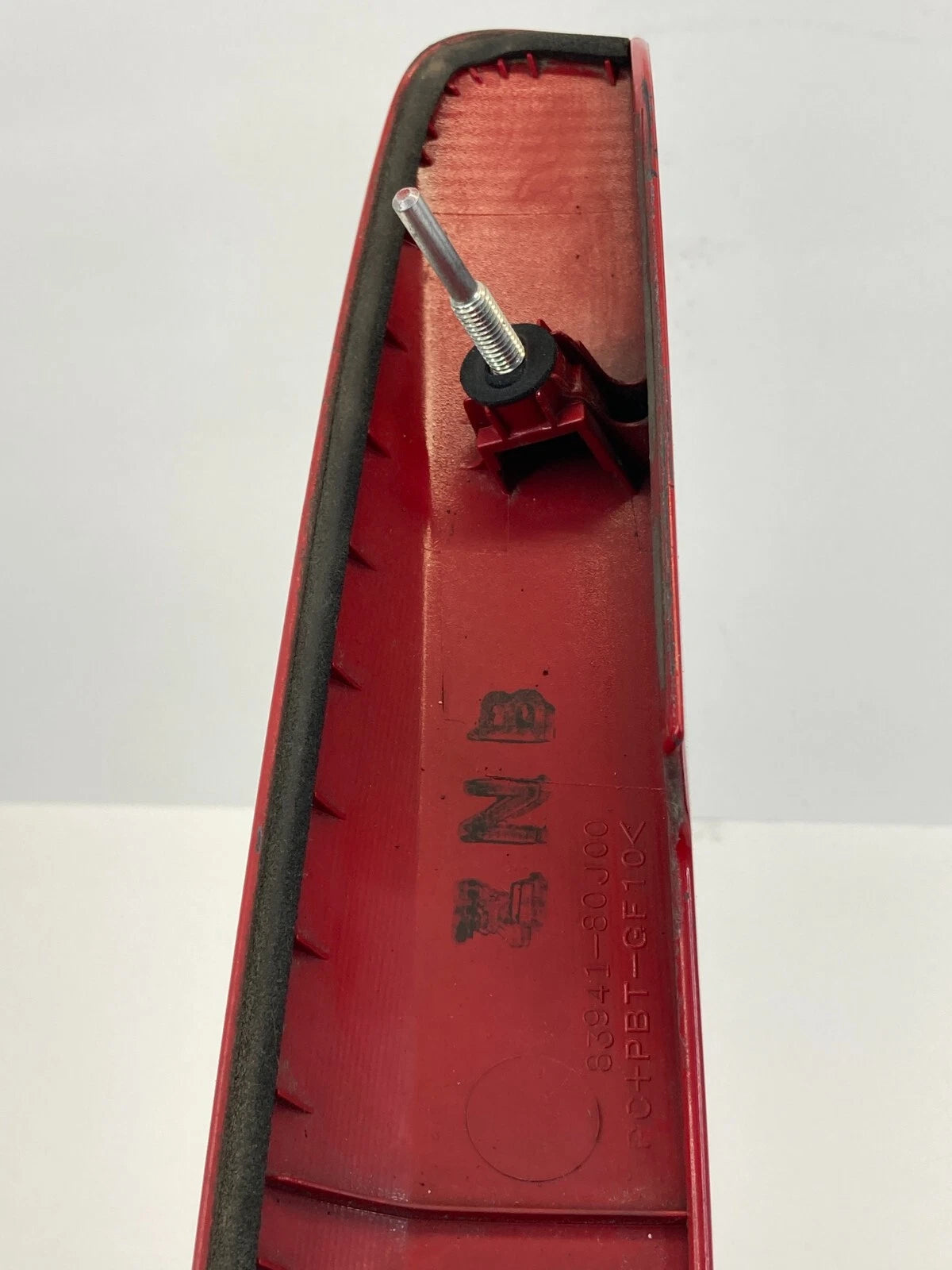 10-13 SUZUKI SX4 HTCBK REAR HATCH TAILGATE TRIM MOLDING GARNISH 83941-80J00 OEM