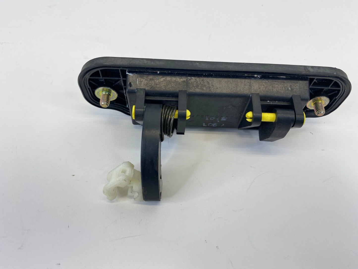 2000-2006 MAZDA MPV REAR BACK EXTERIOR LIFT GATE OPENER HANDLE ASSEMBLY OEM