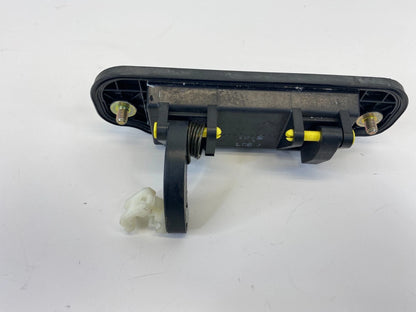 2000-2006 MAZDA MPV REAR BACK EXTERIOR LIFT GATE OPENER HANDLE ASSEMBLY OEM