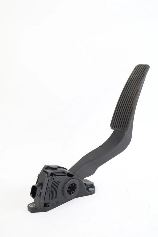 2011-2013 CHRYSLER 300 DODGE CHARGER GAS PEDAL ACCELERATOR 04861714AC OEM