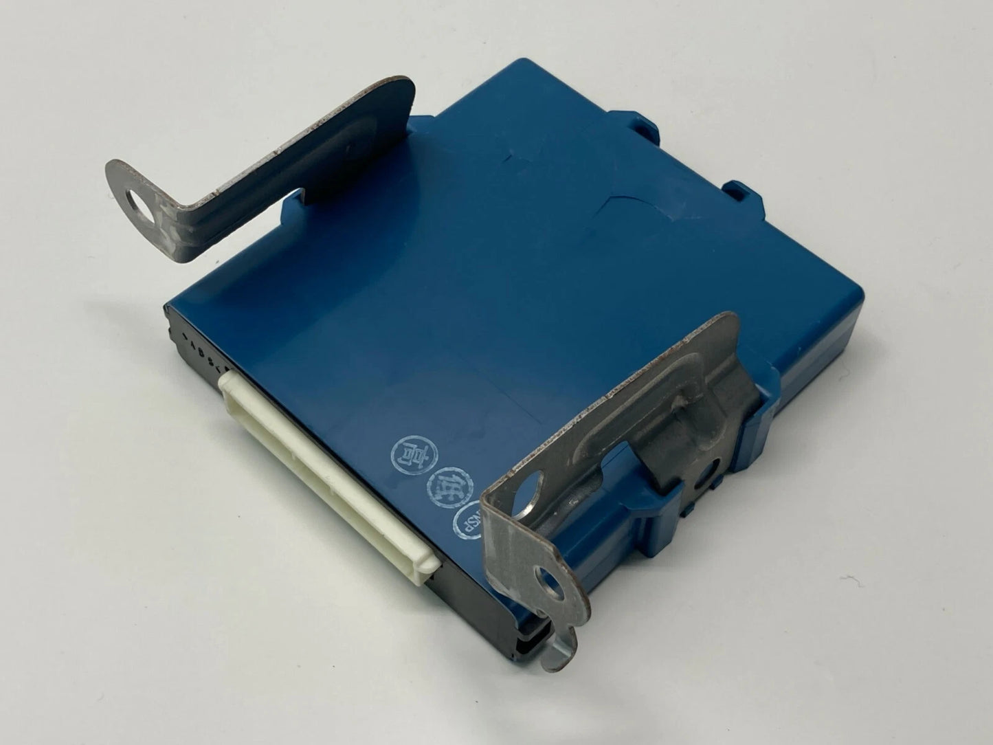 2004 TOYOTA PRIUS 1.5L POWER SUPPLY SOURCE CONTROL COMPUTER MODULE 89618-47010