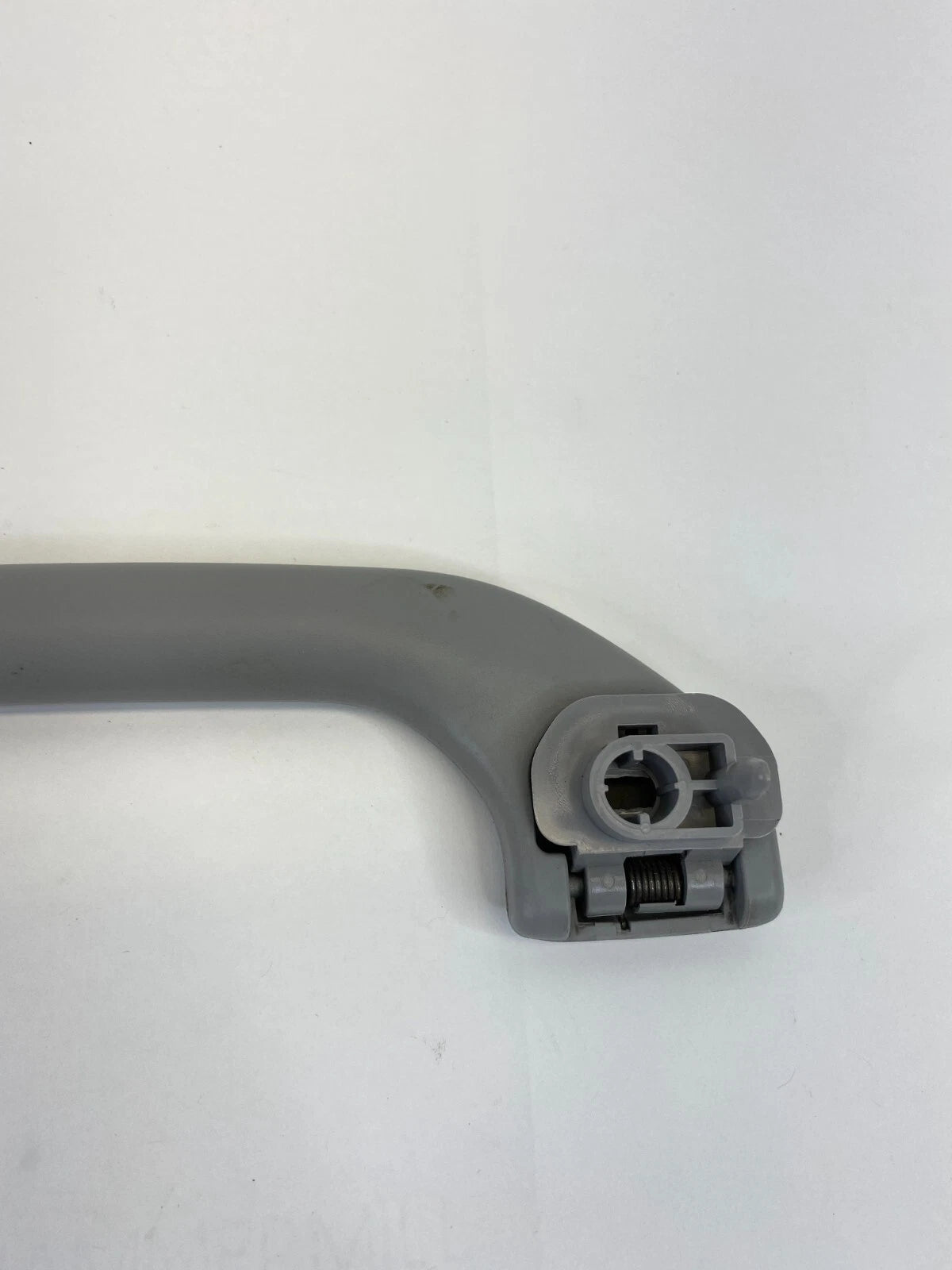 2004-2012 MITSUBISHI GALANT FRONT LEFT SIDE ROOF PANEL GRAP GRIP ASSIST HANDLE