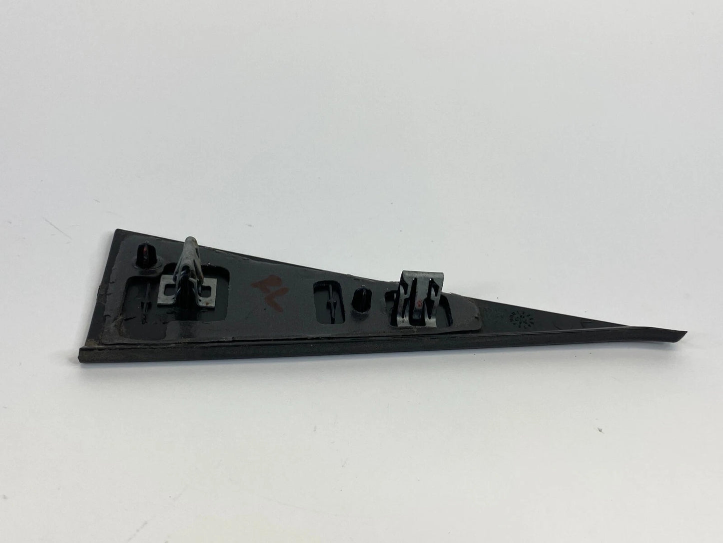 2005-2010 JEEP GRAND CHEROKEE REAR LEFT EXTERIOR DOOR CORNER COVER MOLDING OEM