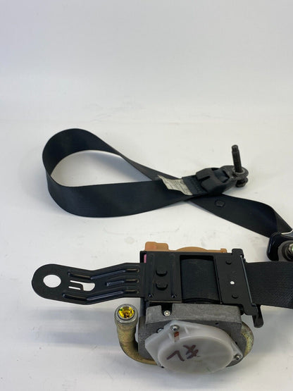 2001 2002 Nissan Pathfinder Front Left Driver Side Seat Belt Retractor OEM