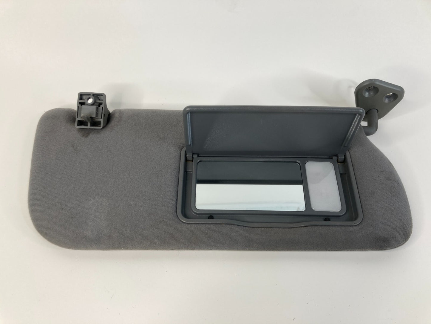 2002-2005 Hyundai Sonata w Sunroof Sunvisor Sun Visor Set Left & Right Lighted