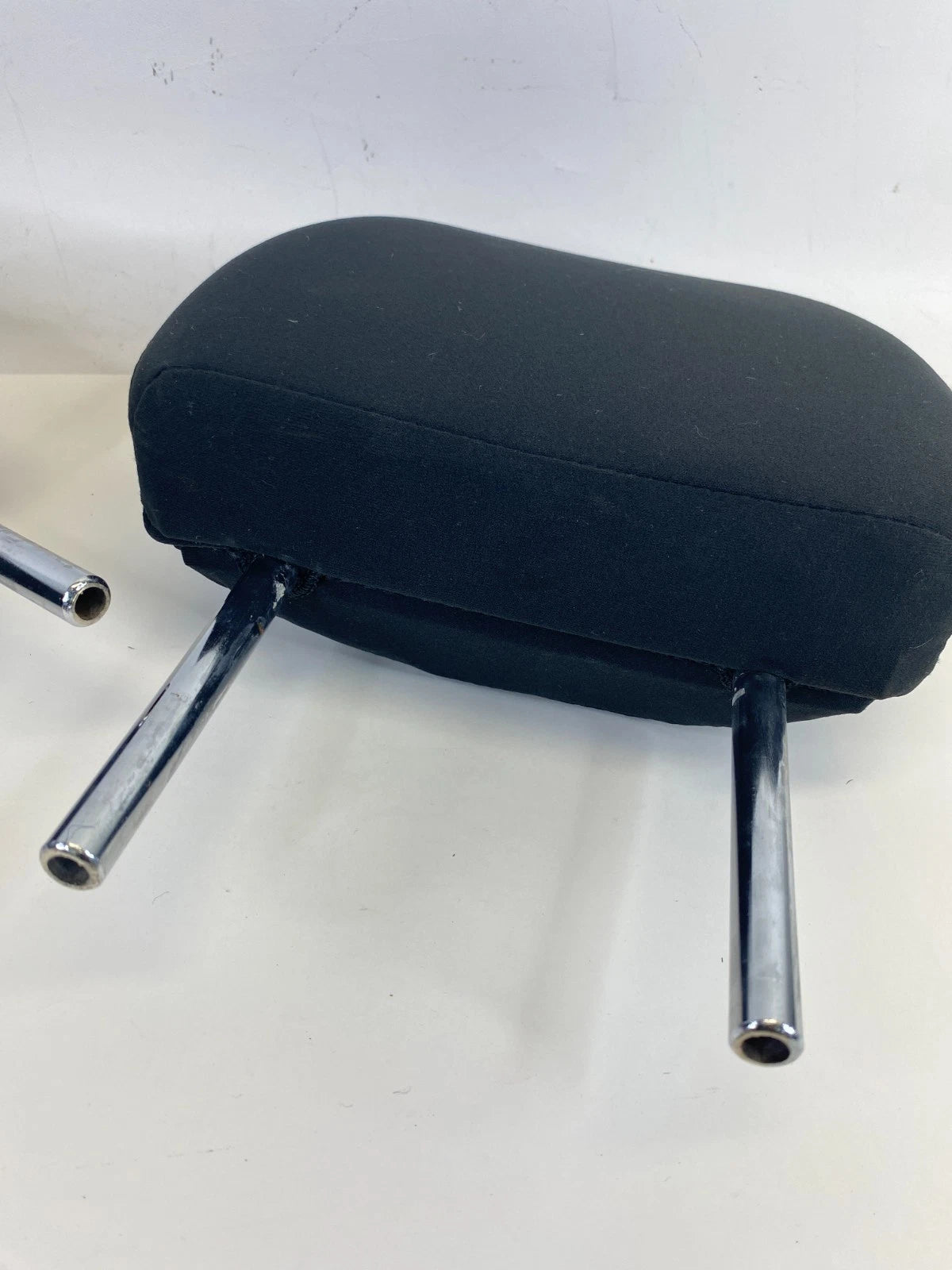 2014-2019 Nissan Versa Note Rear Left & Right Seat Headrest Head Rest Set Pair