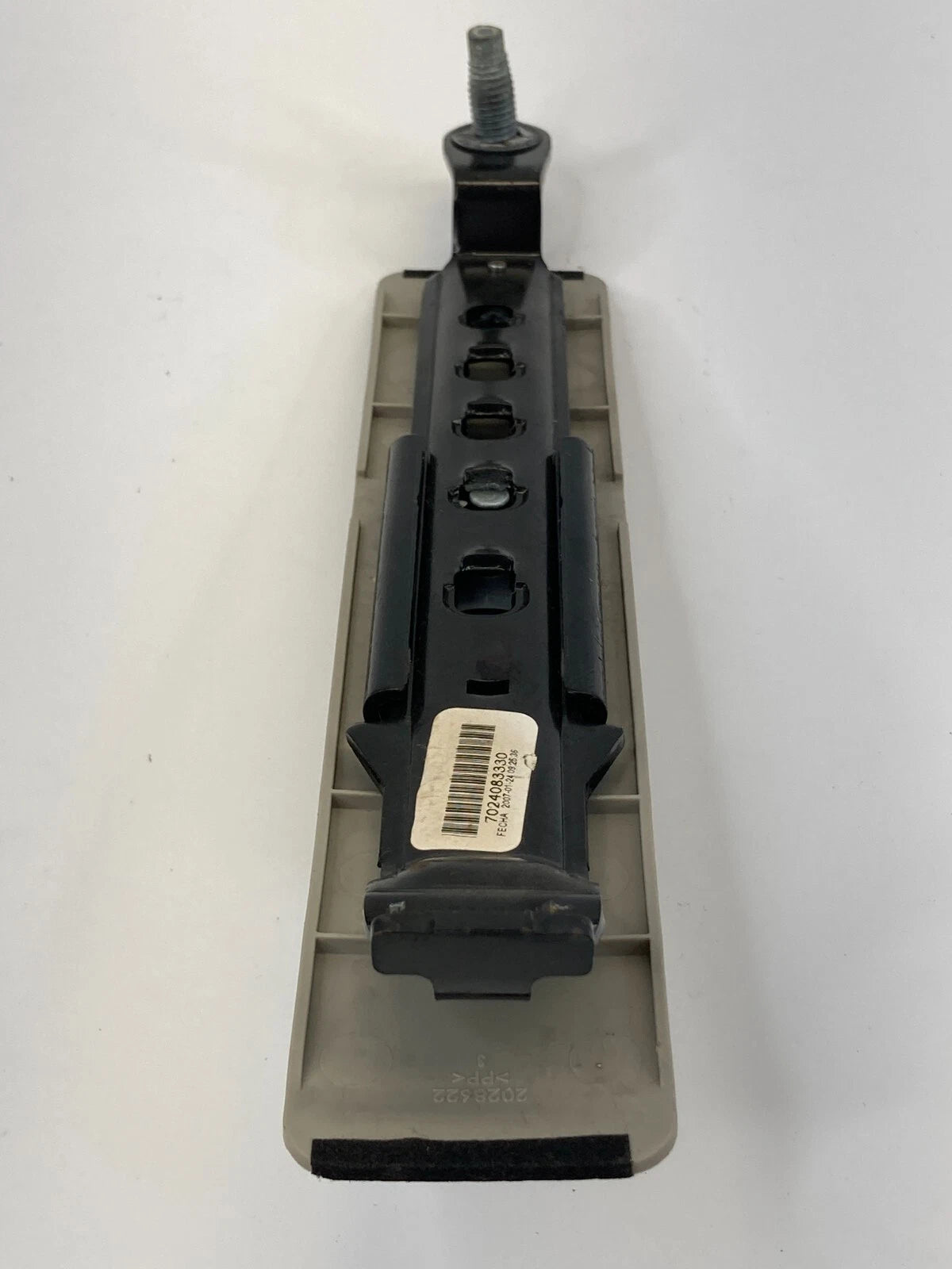 2006-2011 MERCURY MILAN FRONT LEFT DRIVER SEAT BELT HEIGHT ADJUSTER TRIM