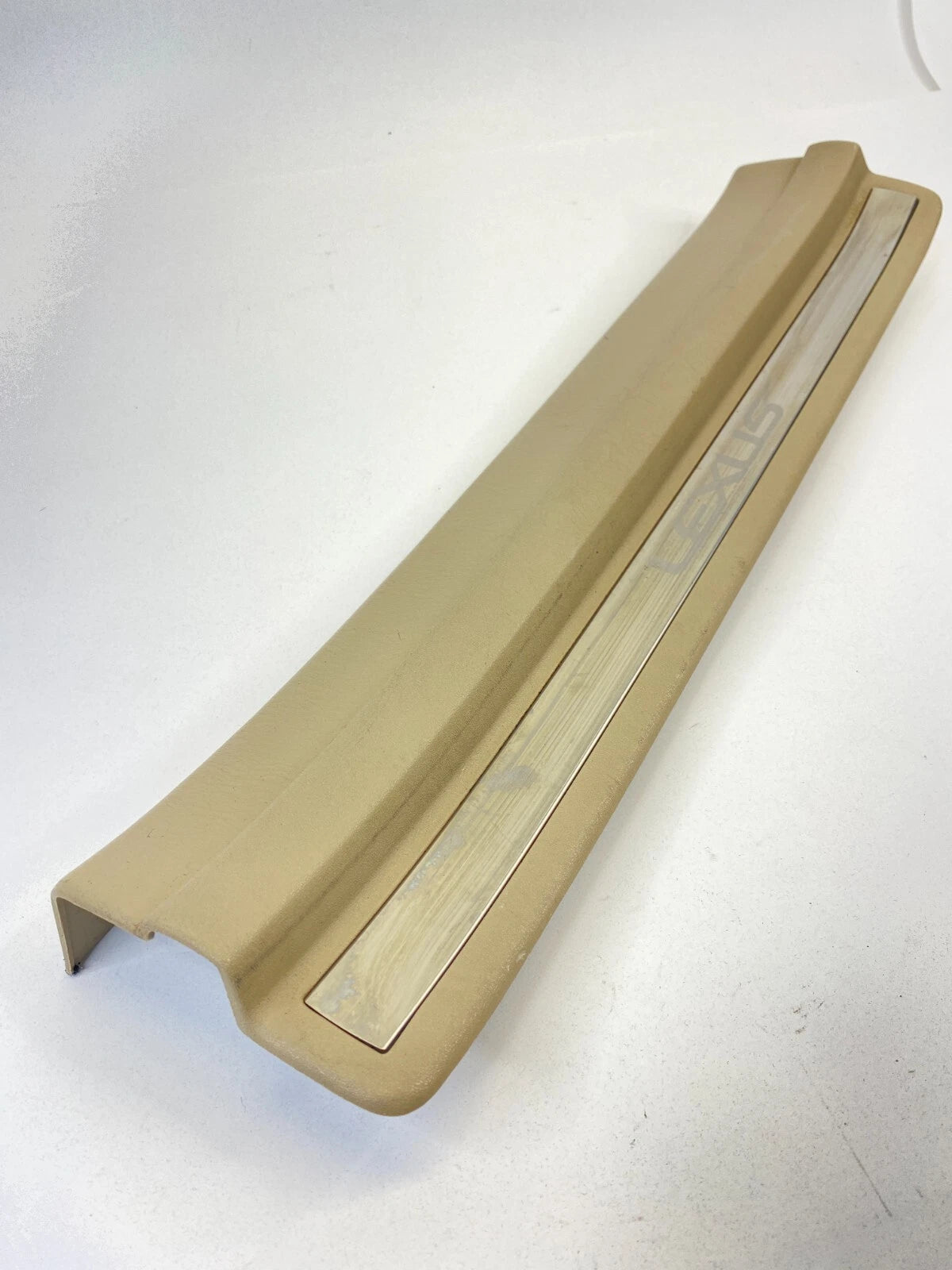 98-00 LEXUS LS400 REAR RIGHT BACK DOOR SCUFF SILL TRIM PLATE MOLDING 67917-50020