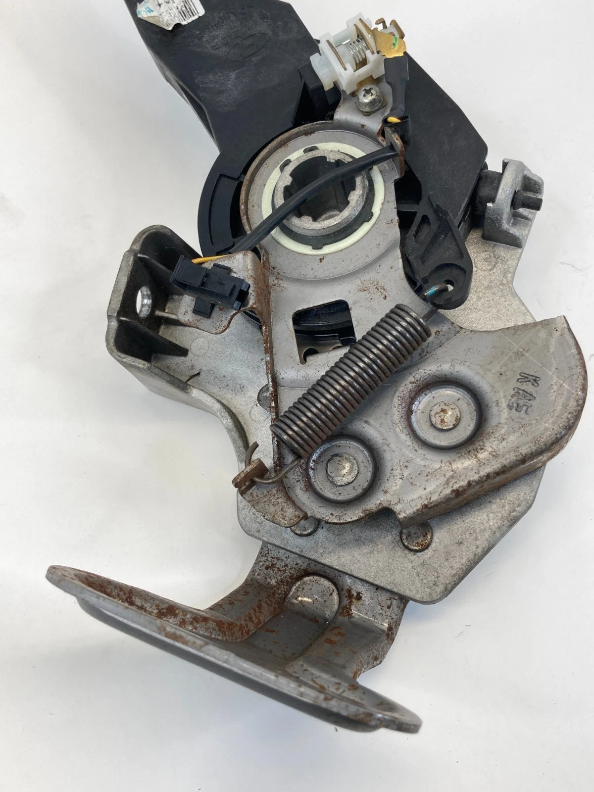 2015-2019 HYUNDAI SONATA PARKING BRAKE FOOT PEDAL CONTROL ASSEMBLY OEM