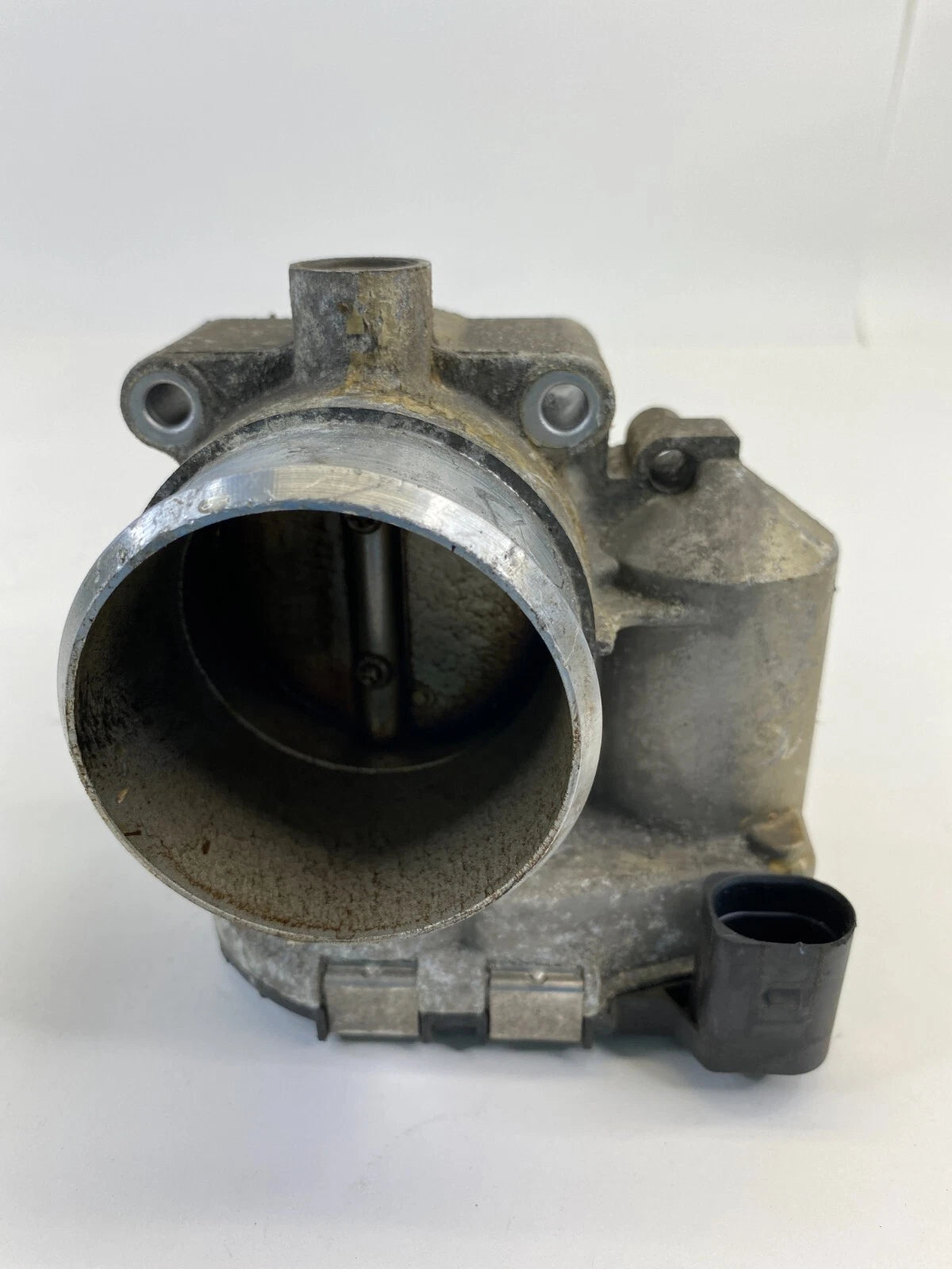 01-05 VOLKSWAGEN PASSAT 1.8L TURBO THROTTLE BODY VALVE ASSEMBLY OEM 06B133062M
