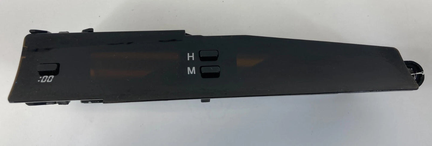 1998-2005 LEXUS GS300 GS 300 CENTER DASH CLOCK DIGITAL ASSEMBLY 83910-30580 OEM