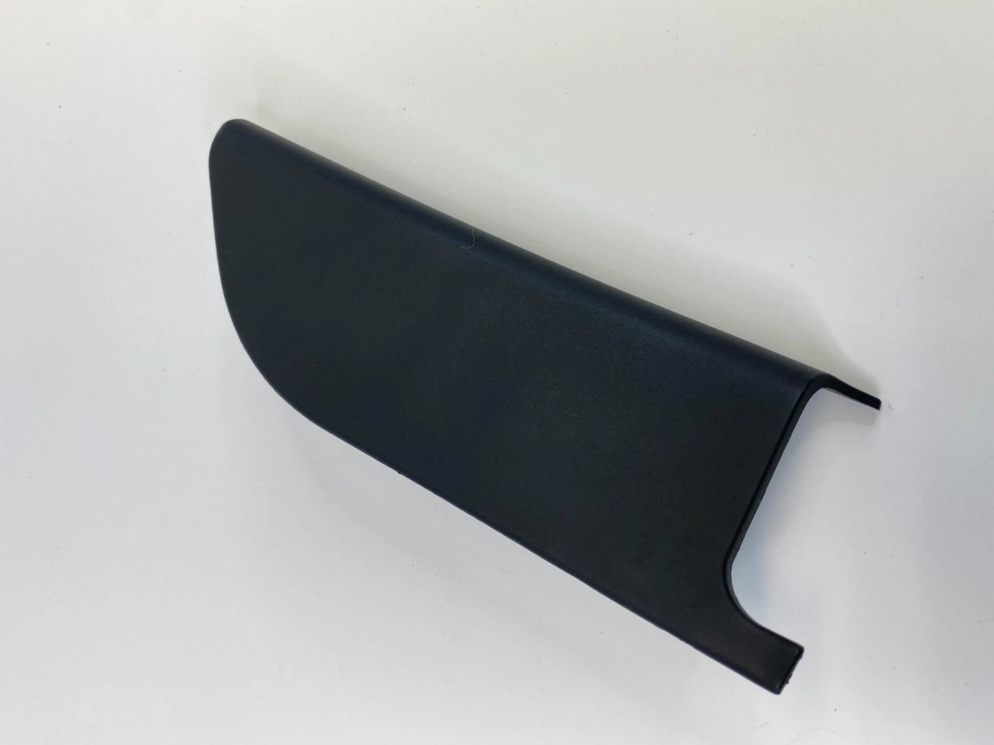 00-06 MAZDA MPV FRONT RIGHT PASSENGER INNER DOOR MIRROR CORNER COVER TRIM OEM