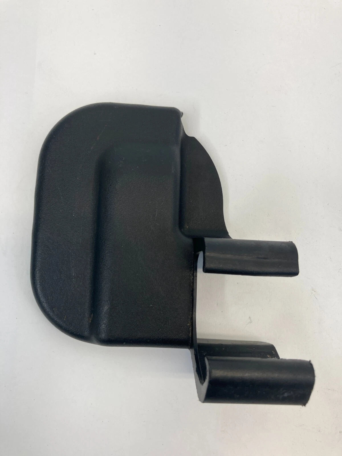 2011-2014 DODGE AVENGER FRONT LEFT SEAT RAIL TRACK TRIM CAP COVER 1LG37TRMAC OEM