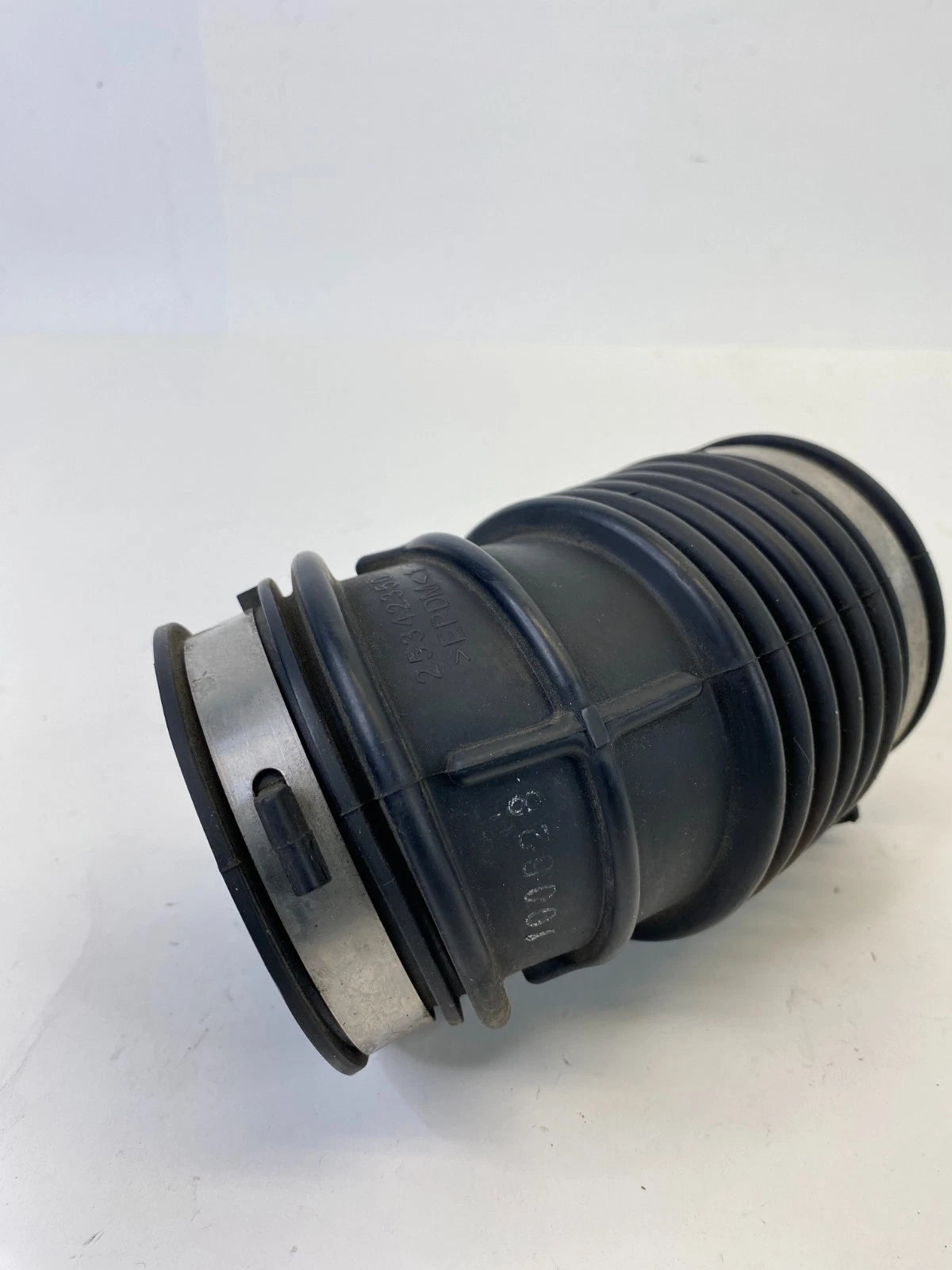2008-2012 CHEVROLET MALIBU AIR INTAKE CLEANER FLOW HOSE OEM FACTORY 25342350