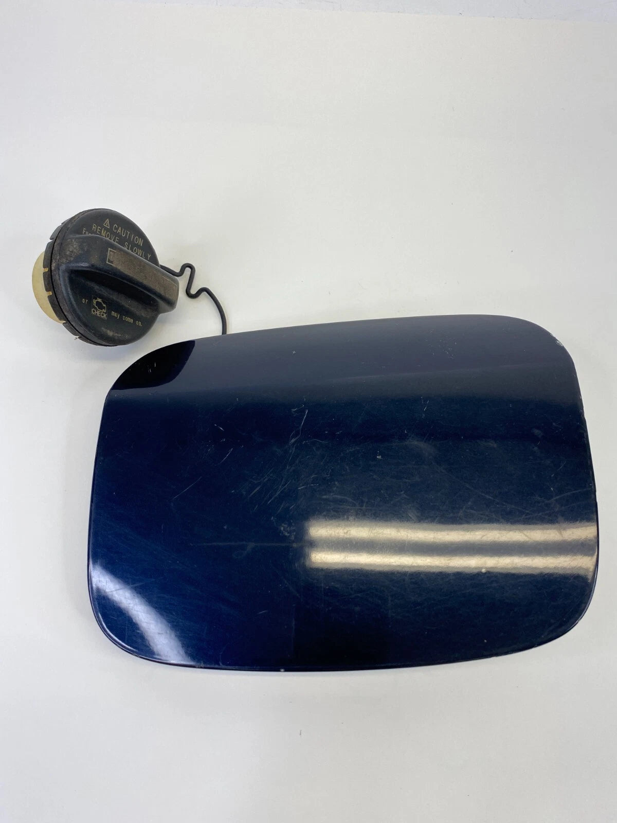 2006-2014 LEXUS IS250 FUEL FILLER TANK DOOR LID COVER W/ FUEL TANK CAP OEM