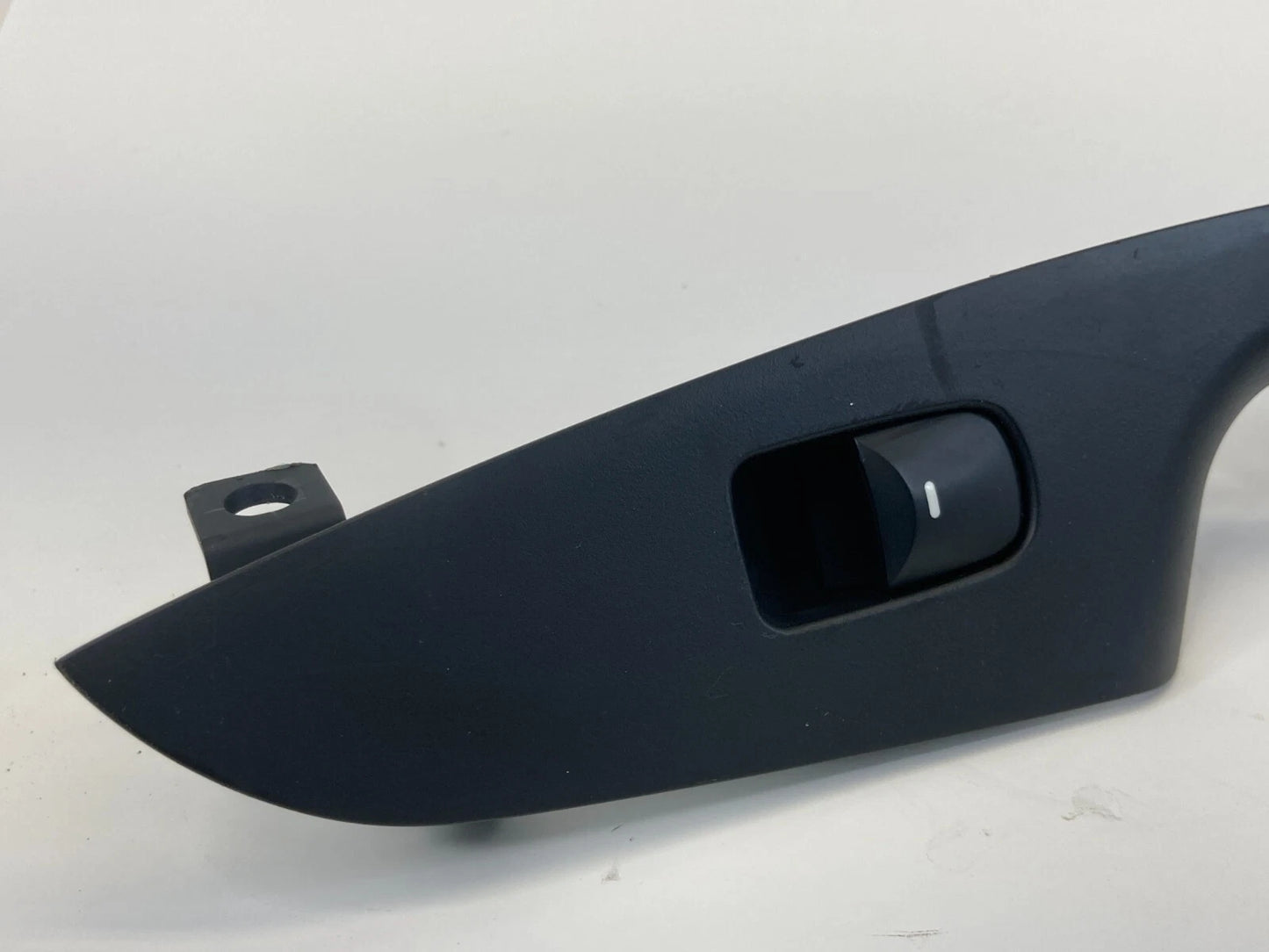2011-2013 HYUNDAI ELANTRA REAR LEFT POWER WINDOW SWITCH 93580-3X010RY OEM