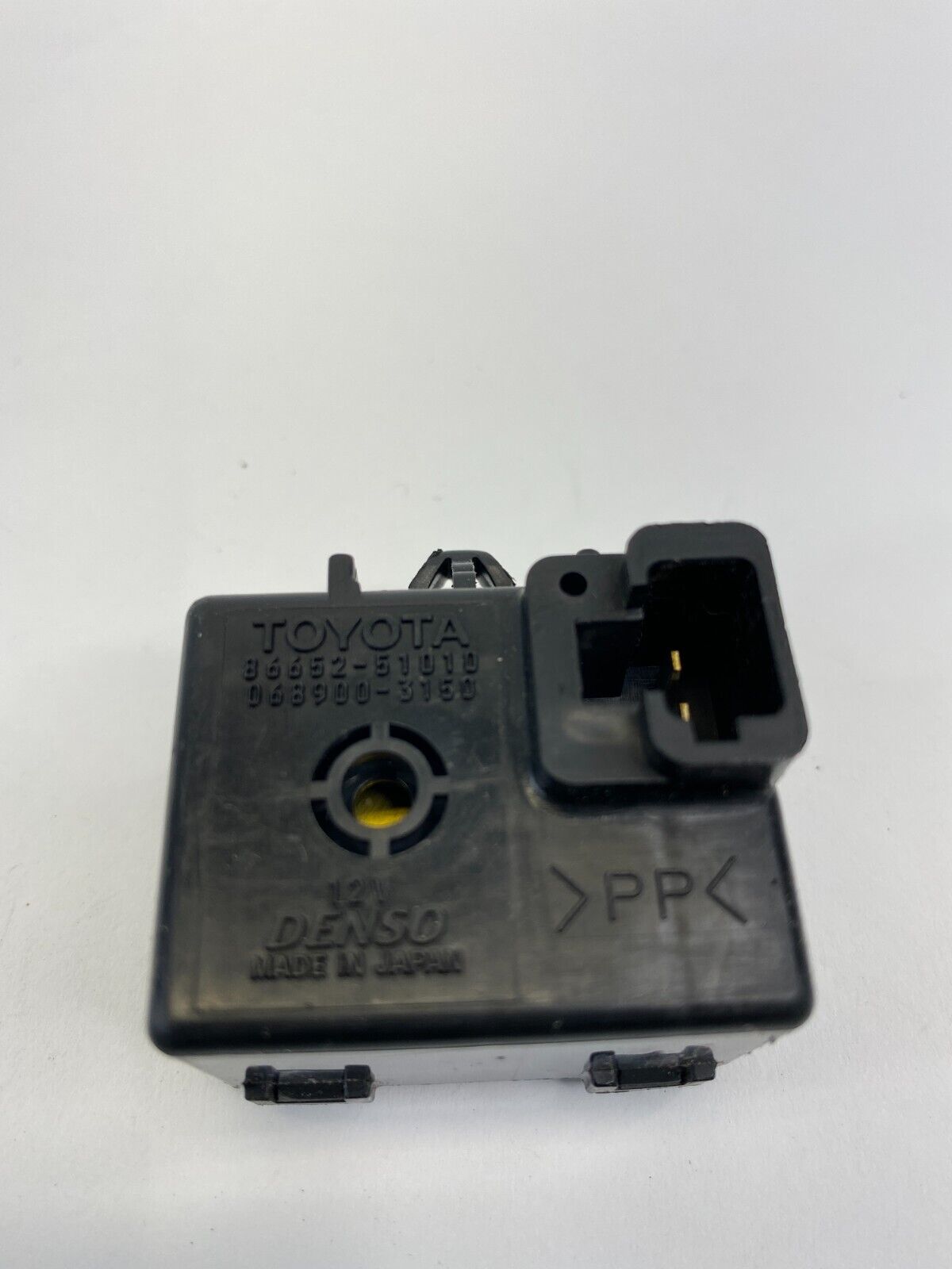 2003-2007 Toyota Sequoia Skid Control Warning Buzzer Switch DENSO 86652-51010