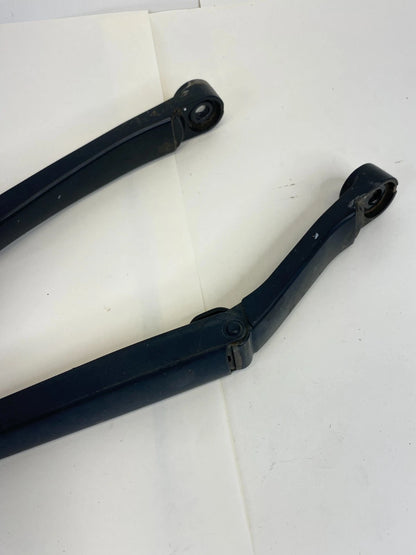 2012-2019 Nissan Versa SEDAN Front Right & Light Windshield Wiper Arm Pair OEM