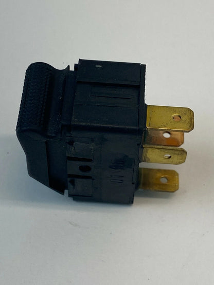 1997-2001 AUDI A4 A4 QUATTRO POWER SWITCH WINDOW CONTROL DOOR 4D095985501C OEM