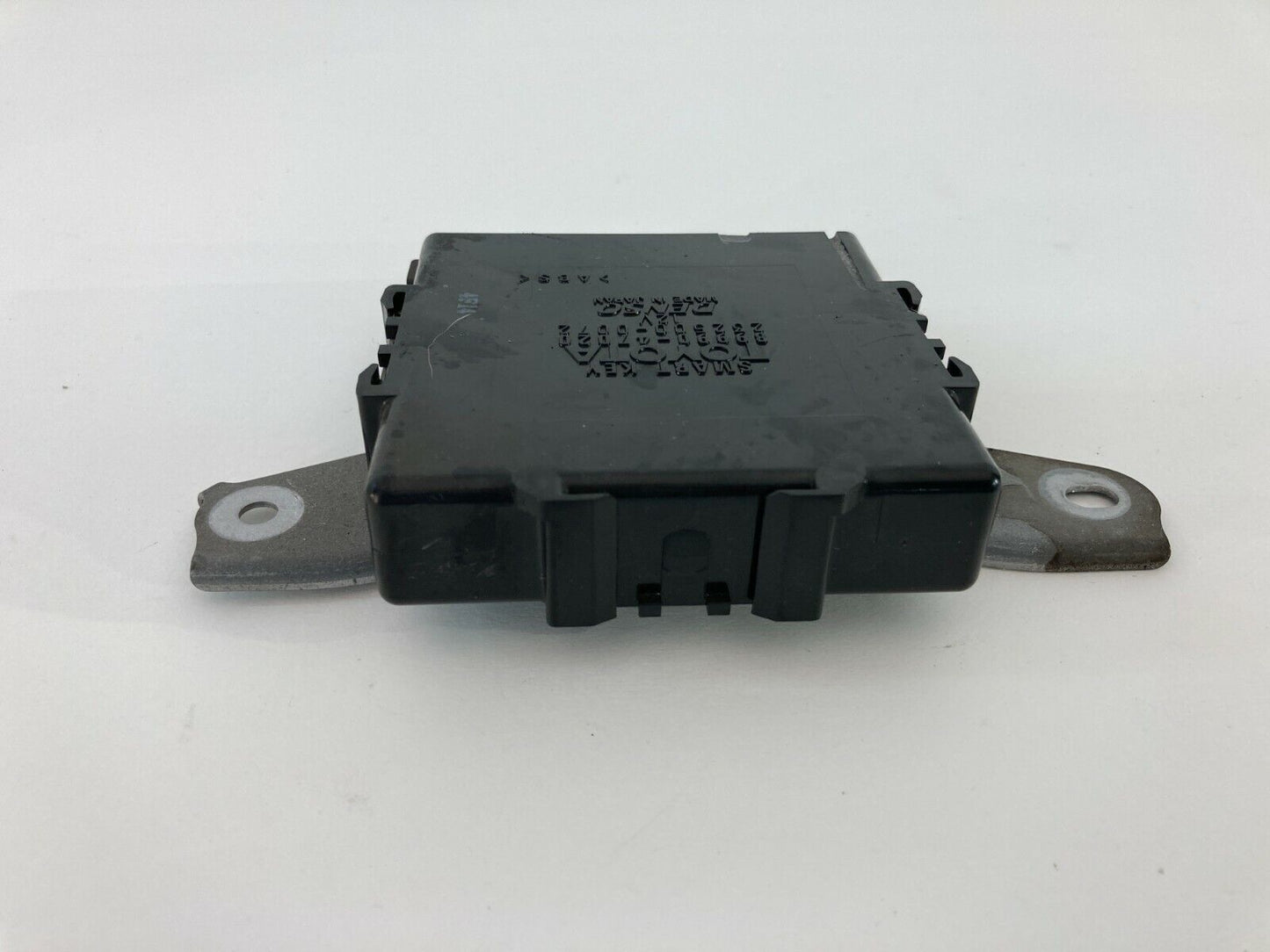 2004 2005 Toyota Prius Smart Key Locking Computer Control Module Unit OEM