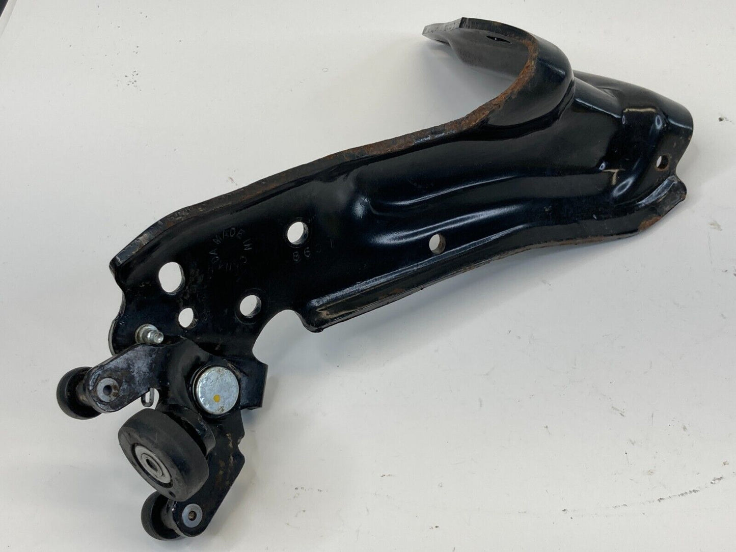 2009-2014 Volkswagen Routan Rear Left Side Sliding Door Lower Roller Bracket OEM