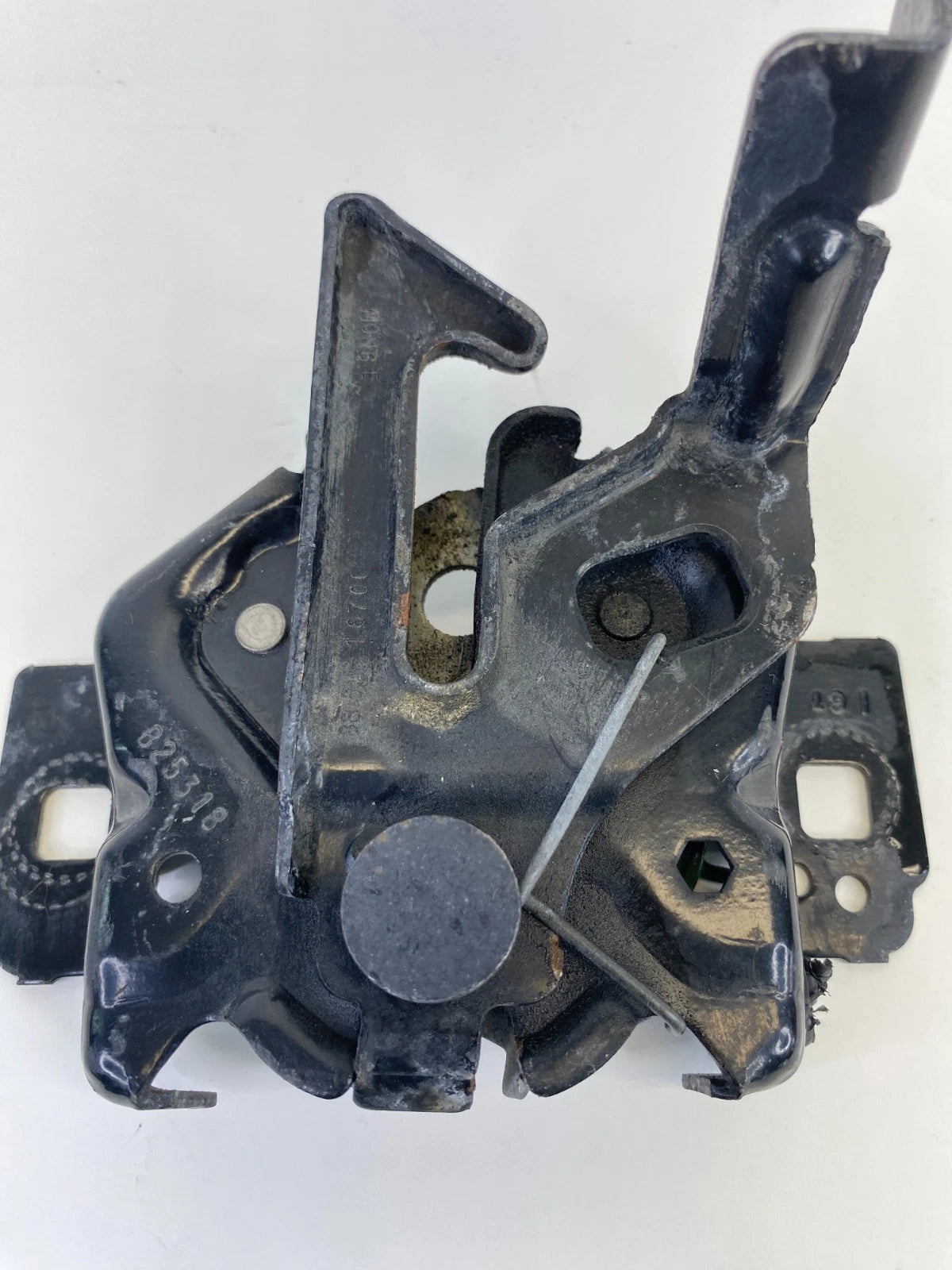 2013-2019 FORD EXPLORER INTERCEPTOR UTILITY FRONT HOOD LOCK LATCH ACTUATOR OEM