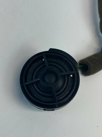 1996-2001 AUDI A4 SEDAN FRONT RIGHT DOOR TWEETER SPEAKER 8D0-035-399 OEM