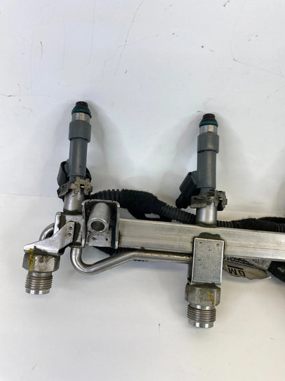 2007-2011 Saab 9-3 2.0L Engine Fuel Rail Injection w/ Injectors 55556681