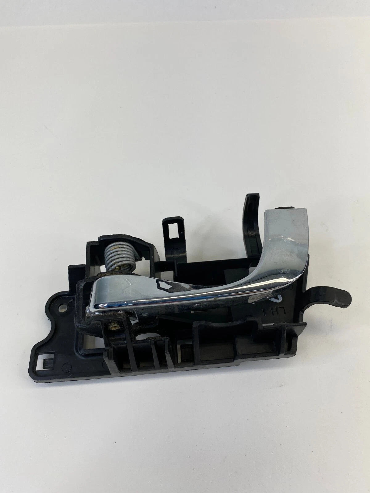 03-07 CADILLAC CTS 04-06 SRX FRONT LEFT DRIVER INTERIOR DOOR HANDLE OEM 25707889