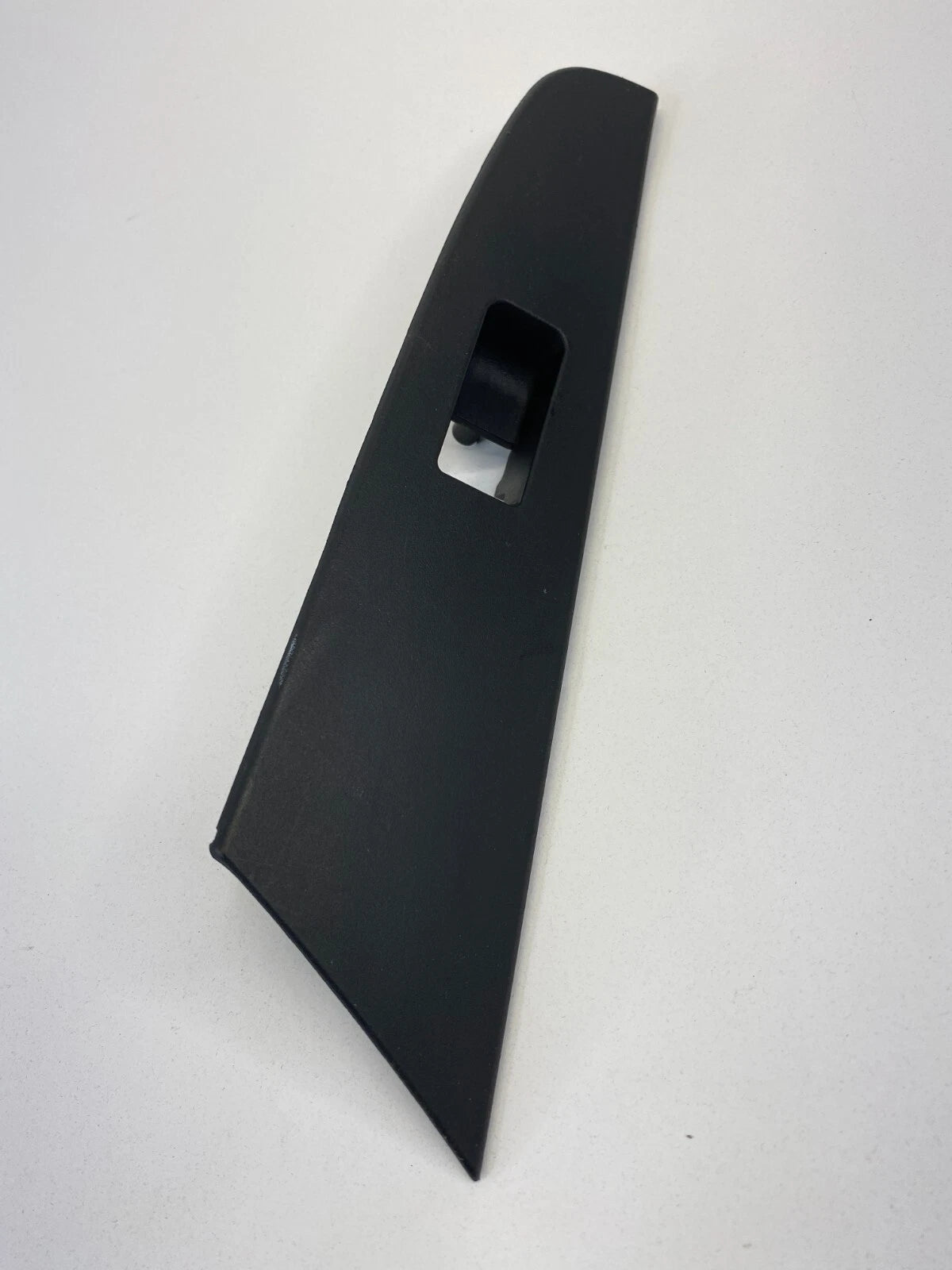 04-09 MAZDA 3 MAZDA3 FRONT RIGHT SIDE DOOR POWER WINDOW SWITCH PANEL B32H5281J