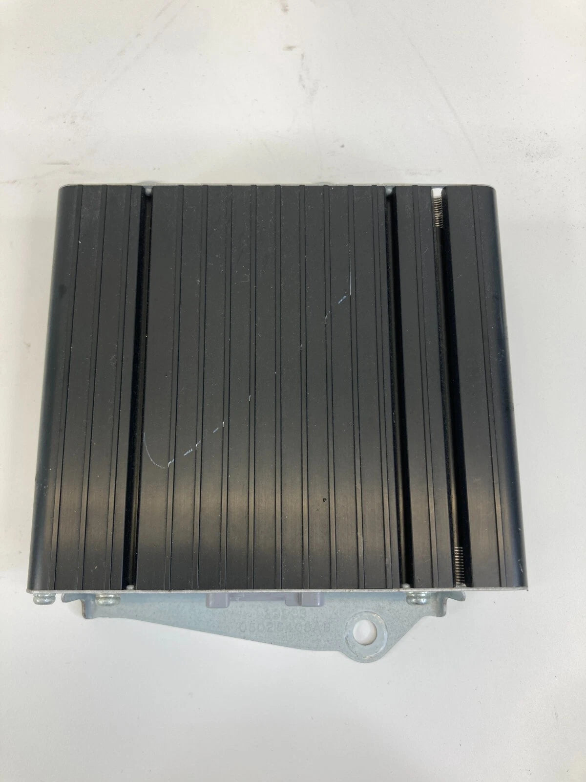 2008-2012 Chrysler Town & Country Power Inverter Control Module OEM