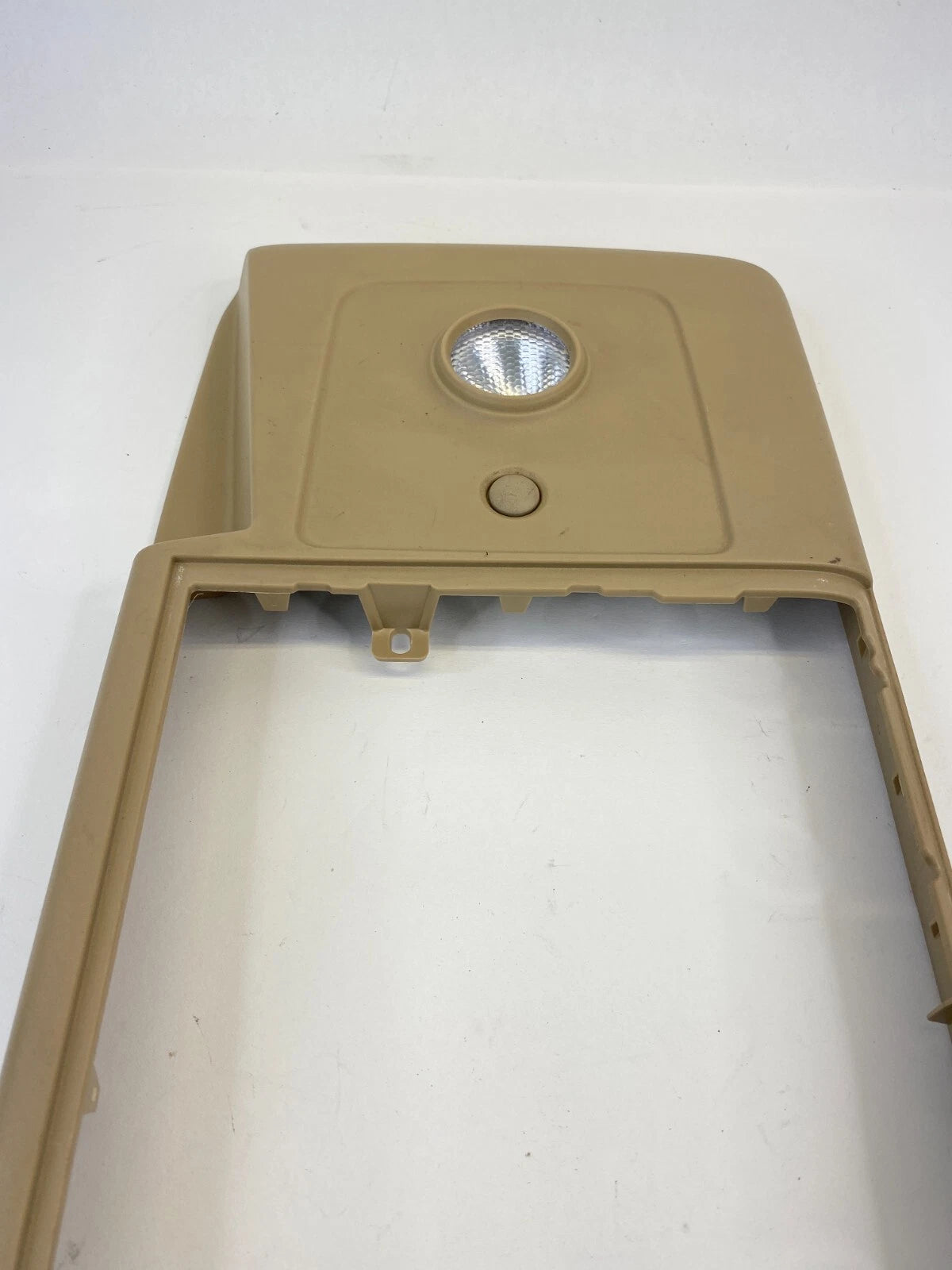 07-17 ESCALADE ENCLAVE UPPER REAR OVERHEAD ROOF CONSOLE DVD SCREEN BEZEL TRIM