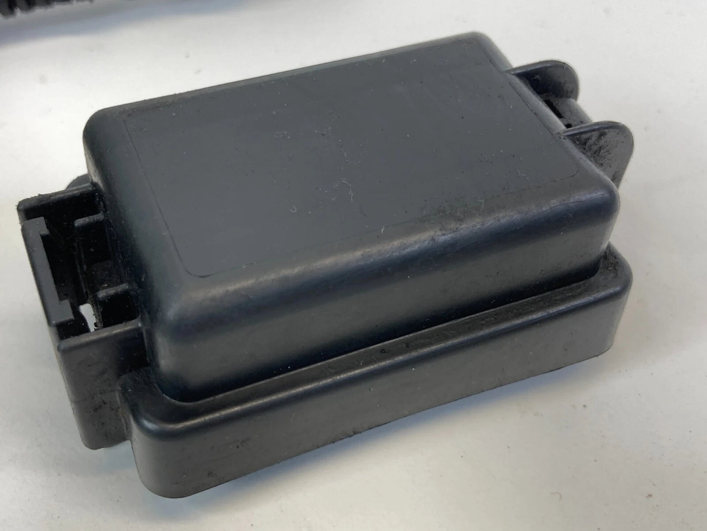 2008-2010 HONDA ODYSSEY 3.5L A/T ENGINE COMPARTMENT SMALL MULTI RELAY BOX UNIT