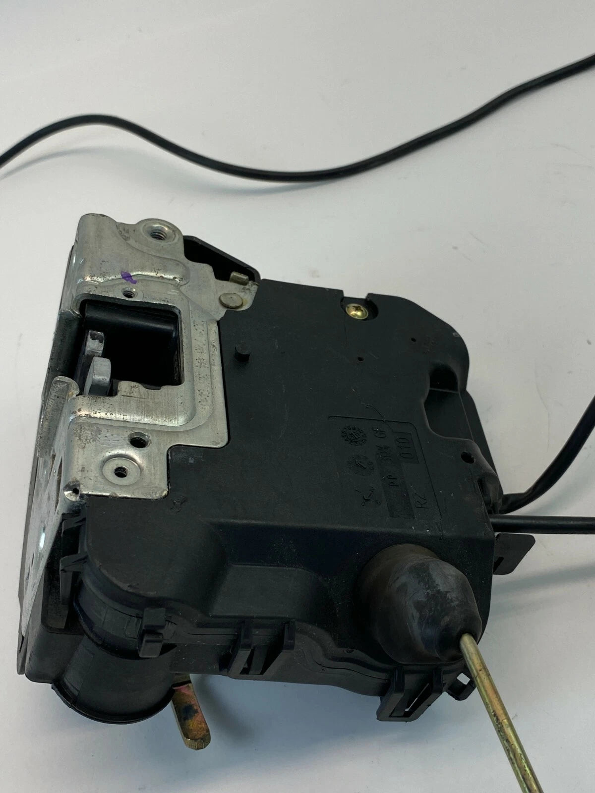 2006 2007 MERCEDES-BENZ C280 FRONT RIGHT SIDE DOOR LOCK LATCH RELEASE ACTUATOR