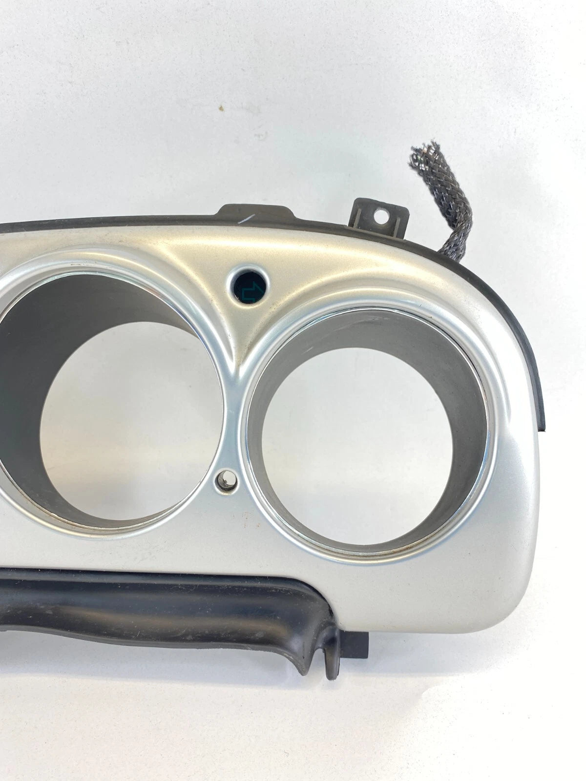 01-05 CHRYSLER PT CRUISER DASH SPEEDOMETER INSTRUMENT CLUSTER BEZEL COVER OEM