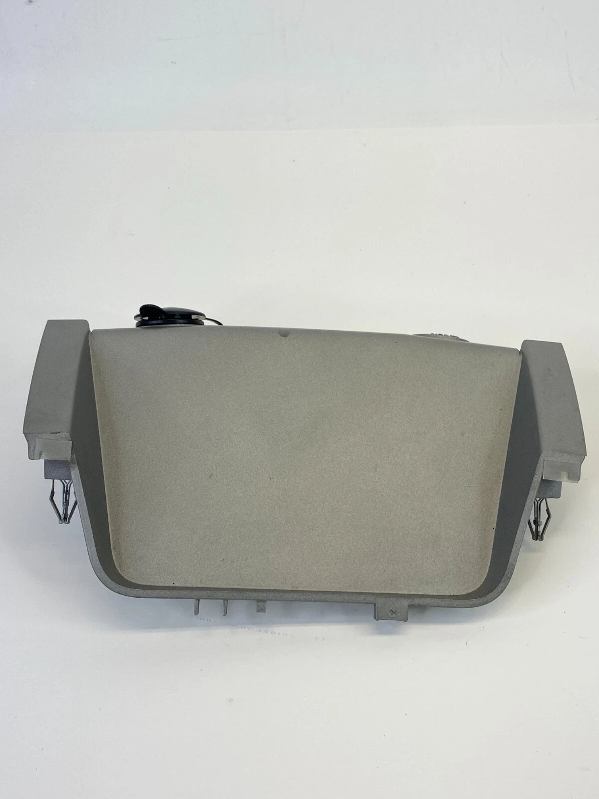 08-12 FORD ESCAPE CENTER DASH POWER OUTLET PANEL COVER TRIM 9L84-7804608 OEM