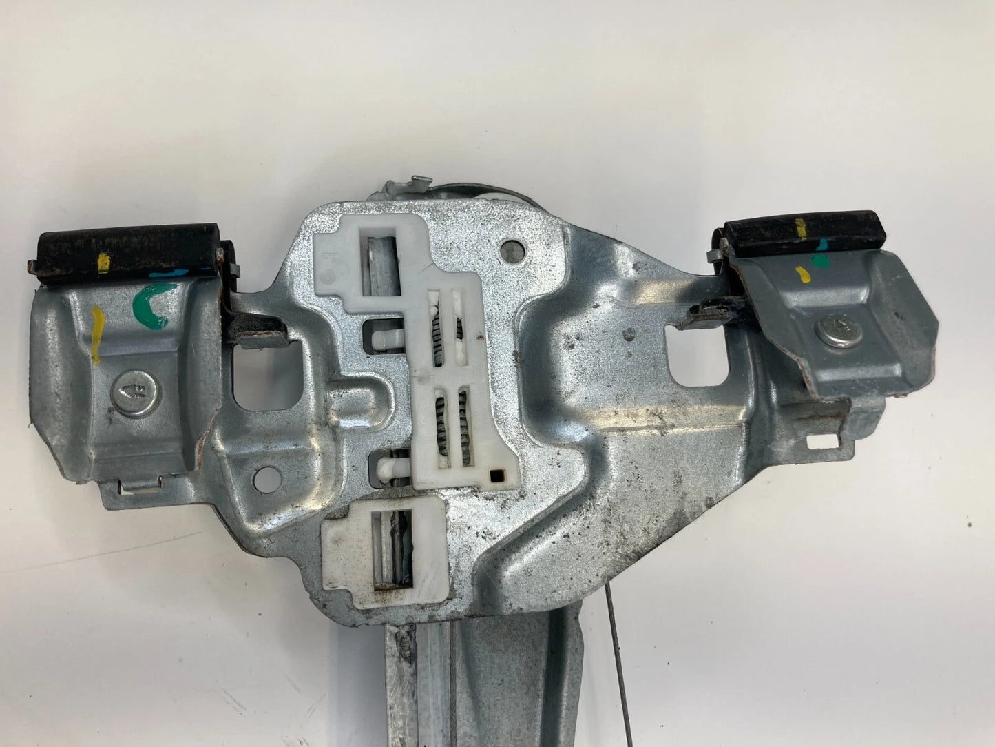 12-16 CHEVY CRUZE REAR RIGHT DOOR POWER WINDOW REGULATOR MOTOR 0130822680 OEM