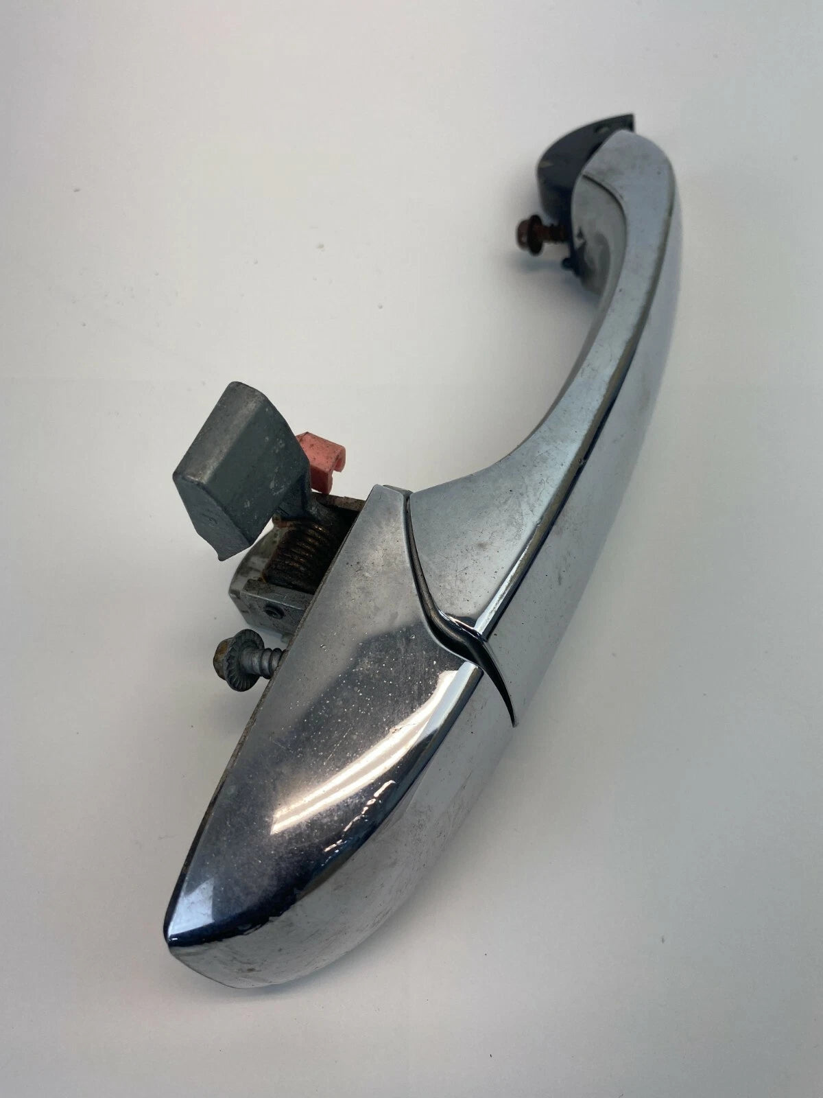 2005-2010 CHRYSLER 300 FRONT RIGHT PASSENGER SIDE EXTERIOR DOOR HANDLE ASSY OEM